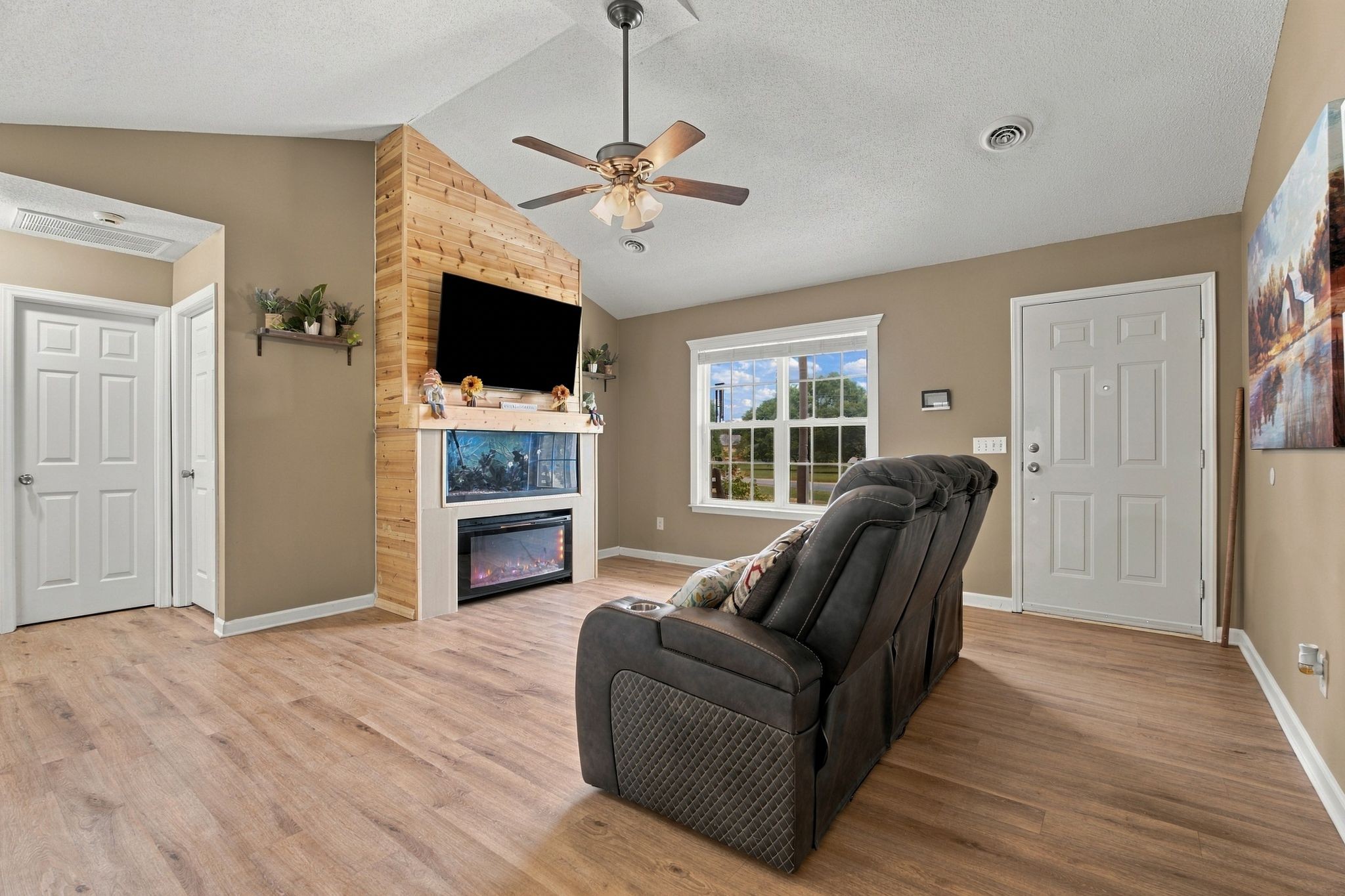 116 Galloway Ct Property Photo 6