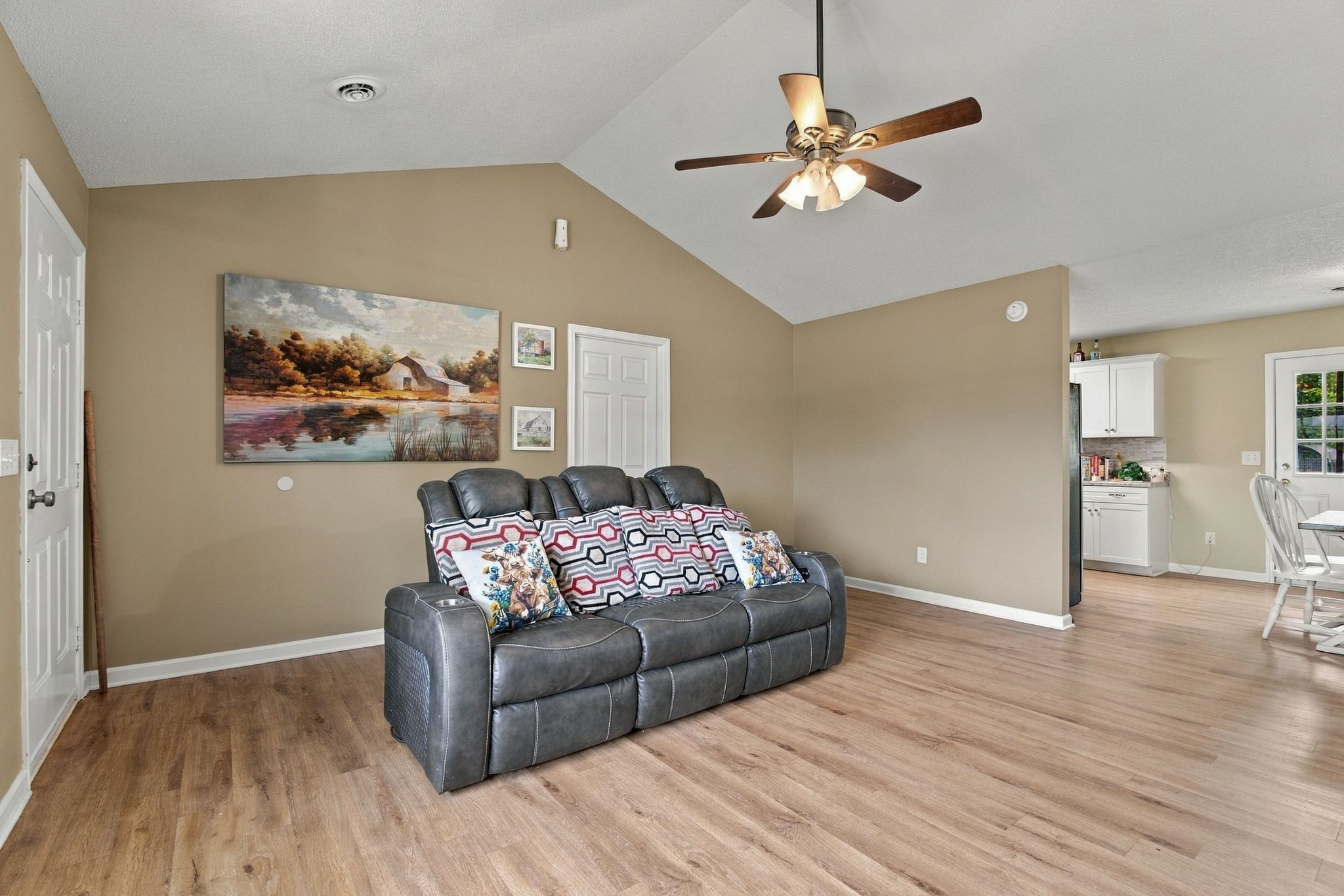 116 Galloway Ct Property Photo 9