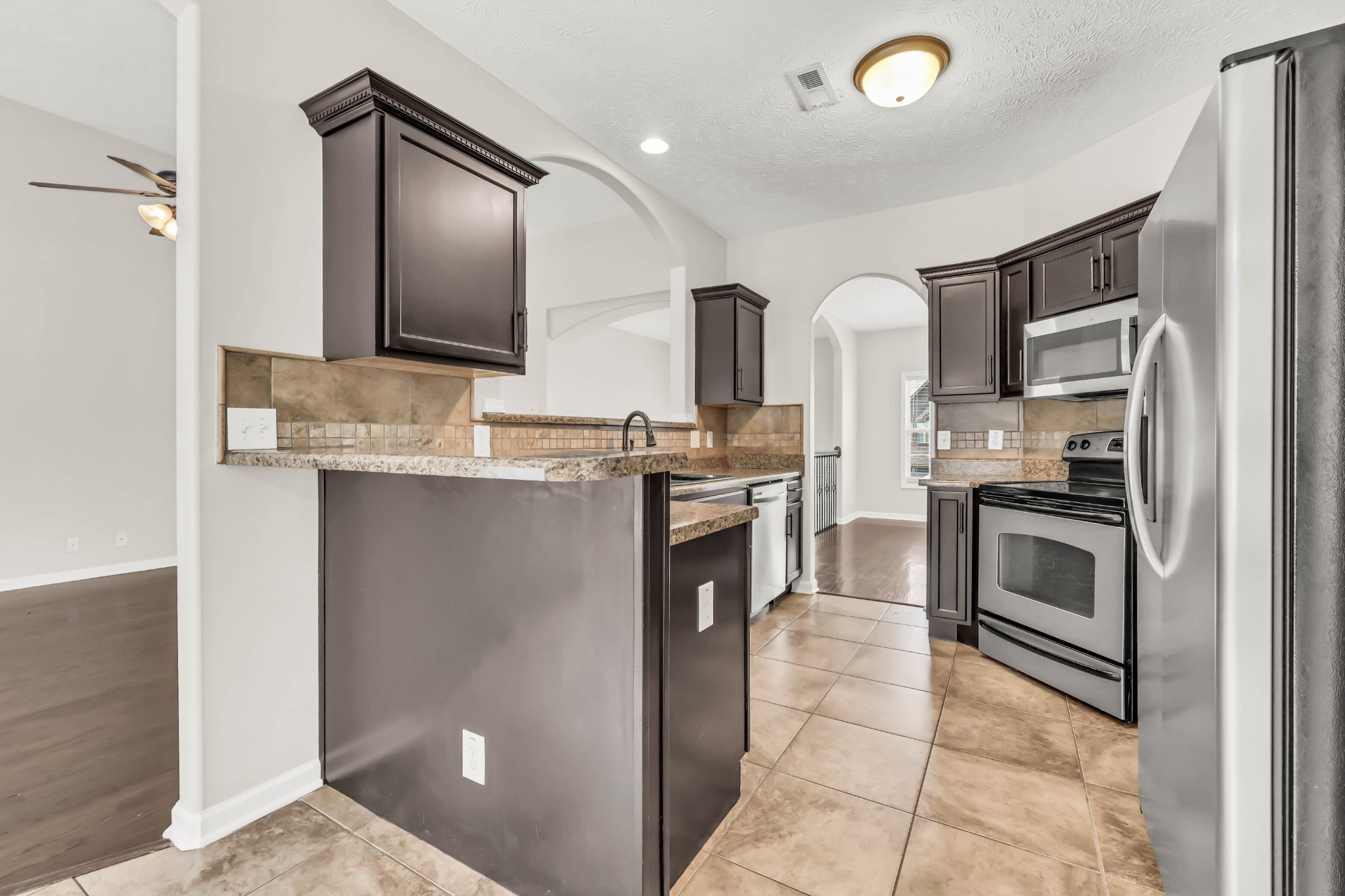 1712 Apache Way Property Photo 10