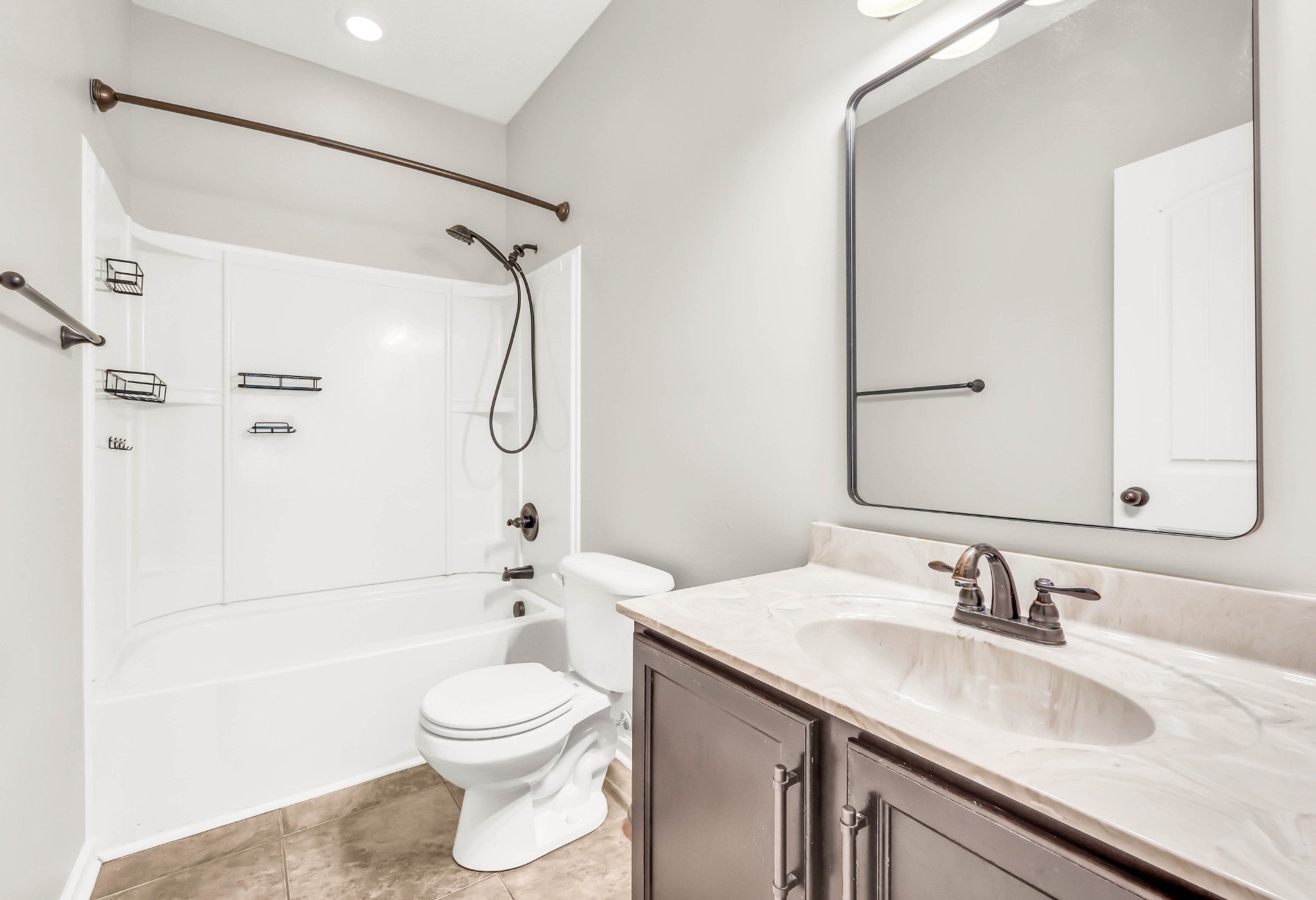 1712 Apache Way Property Photo 28