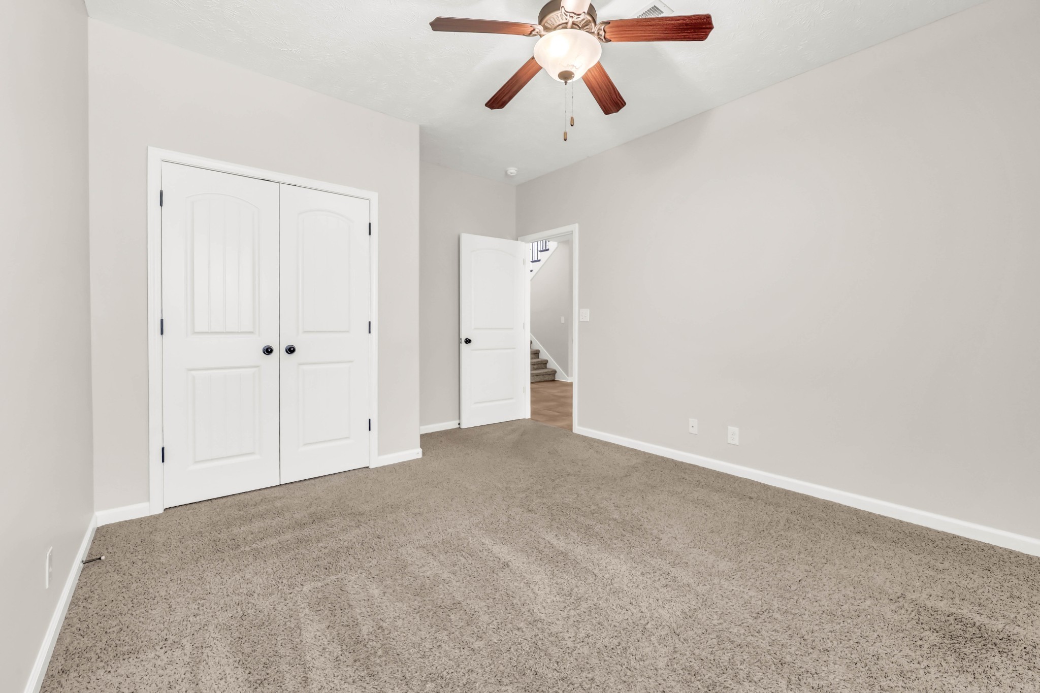 1712 Apache Way Property Photo 32