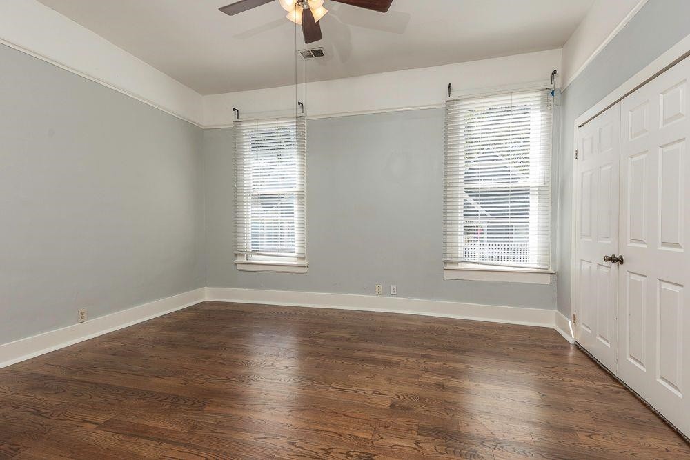 1016 S Cox St Property Photo 13