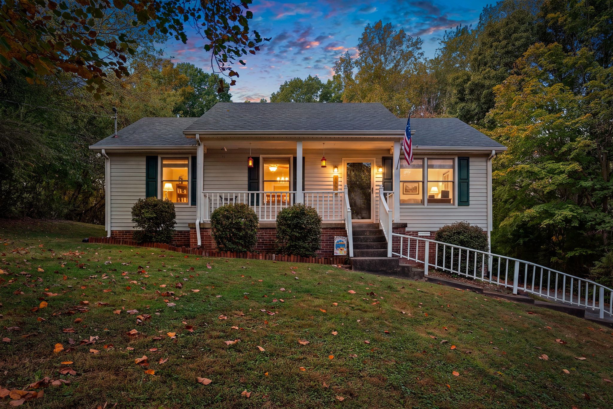1150 Chapel Hill Cir Property Photo 1