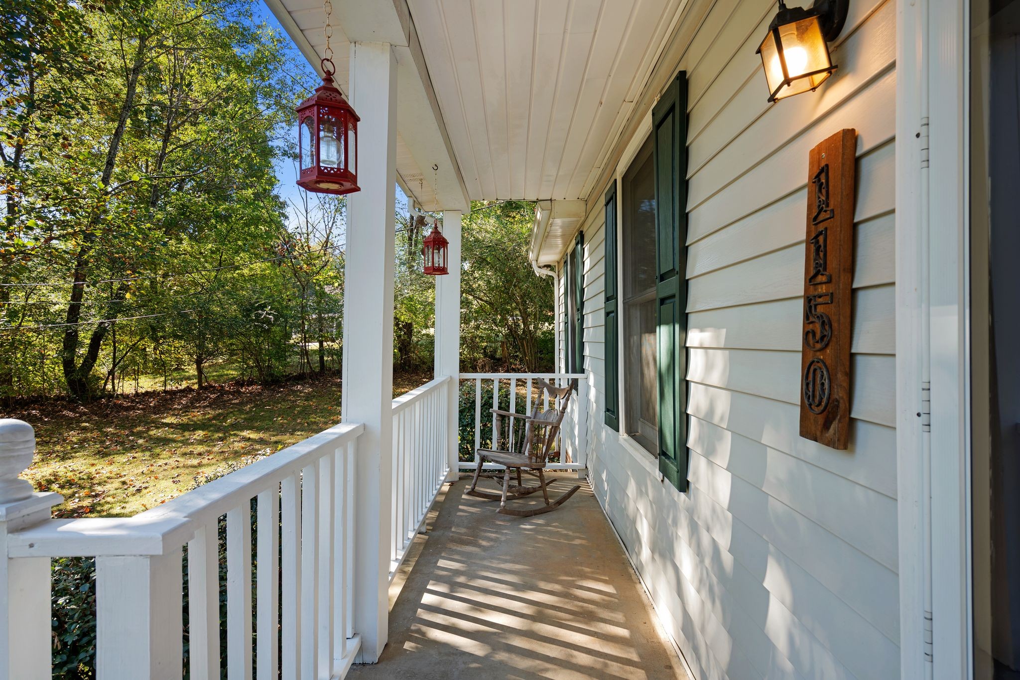 1150 Chapel Hill Cir Property Photo 6