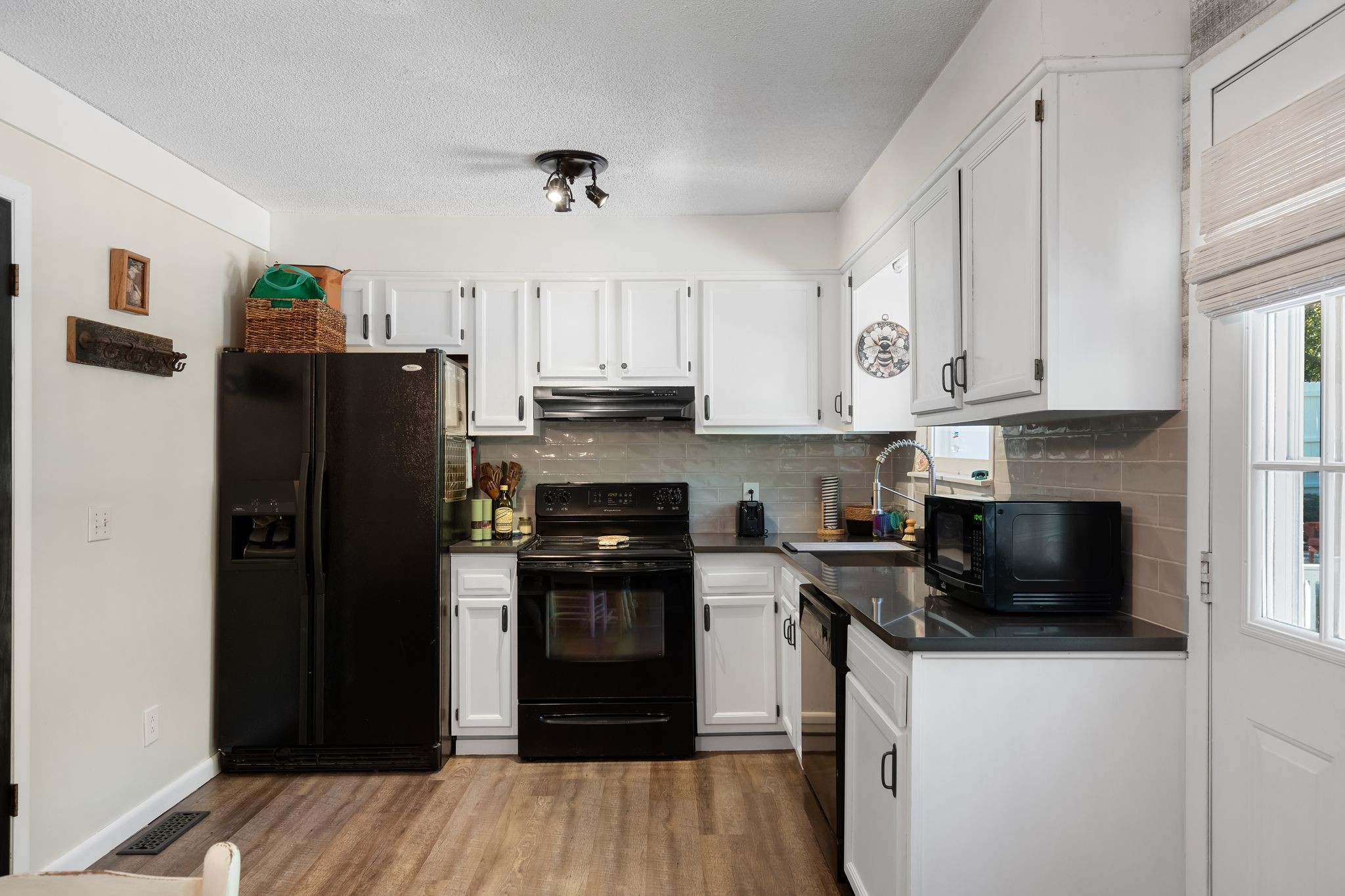 1150 Chapel Hill Cir Property Photo 15