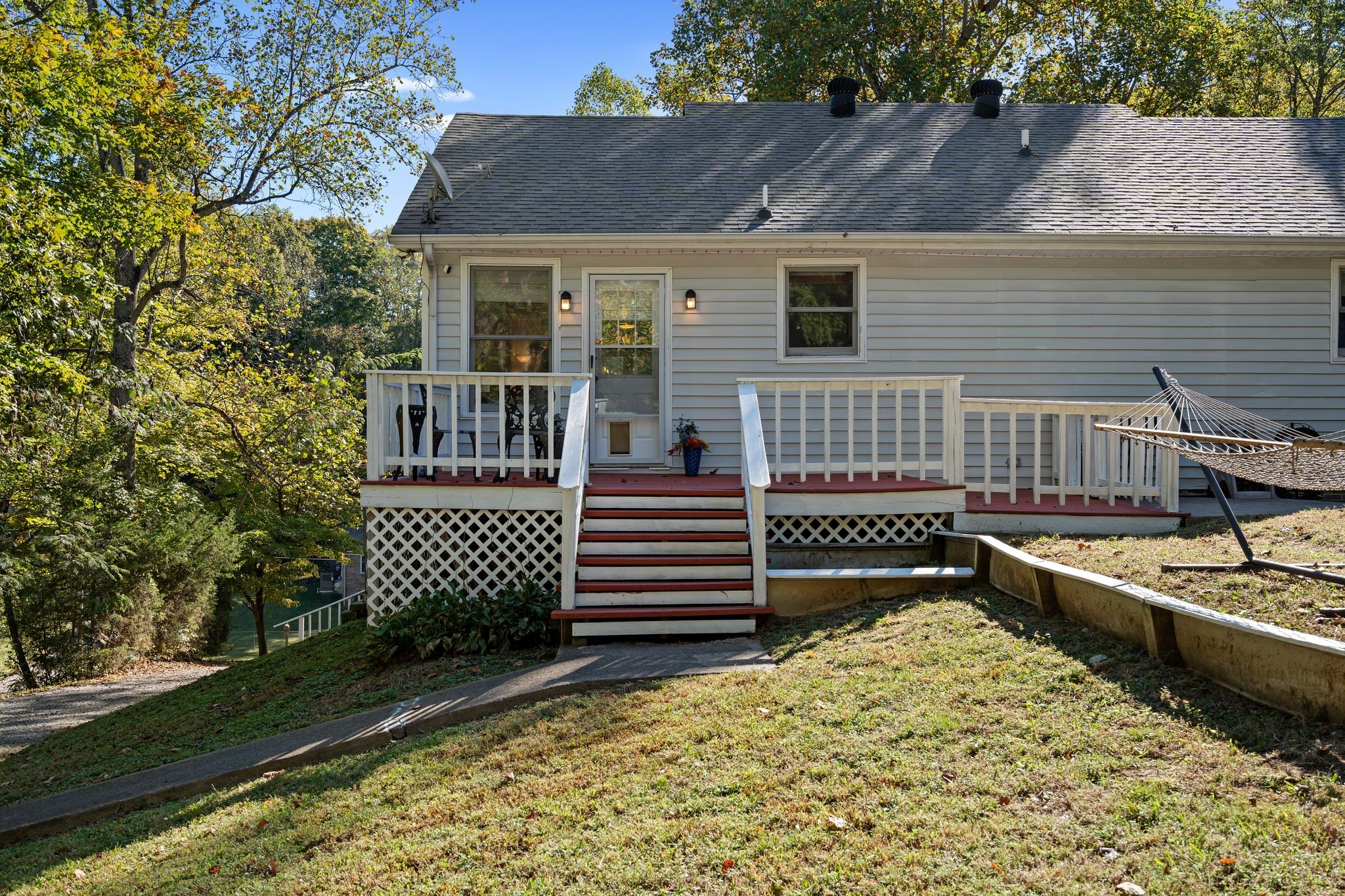 1150 Chapel Hill Cir Property Photo 39