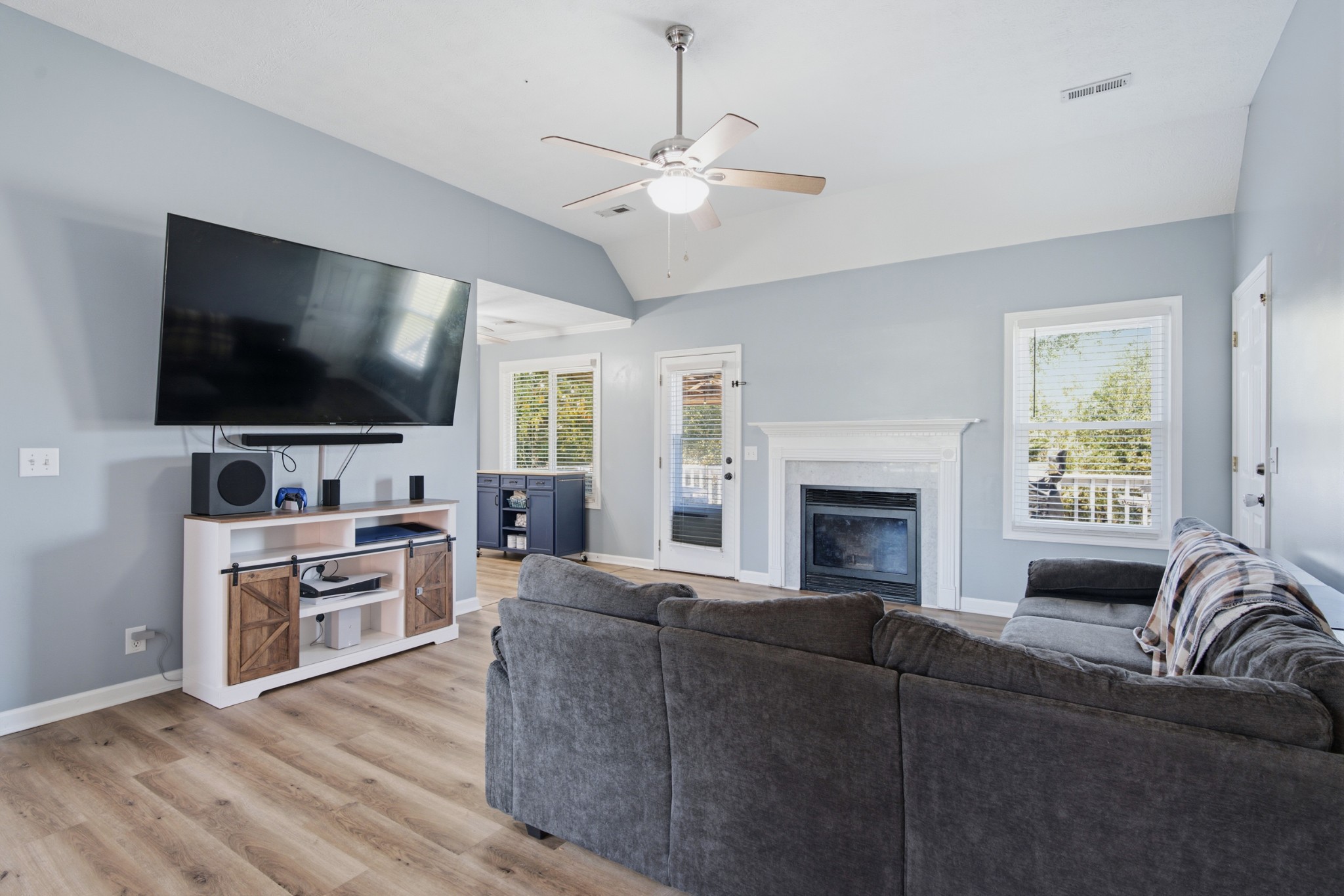 1050 Moncrief Cir Property Photo 18