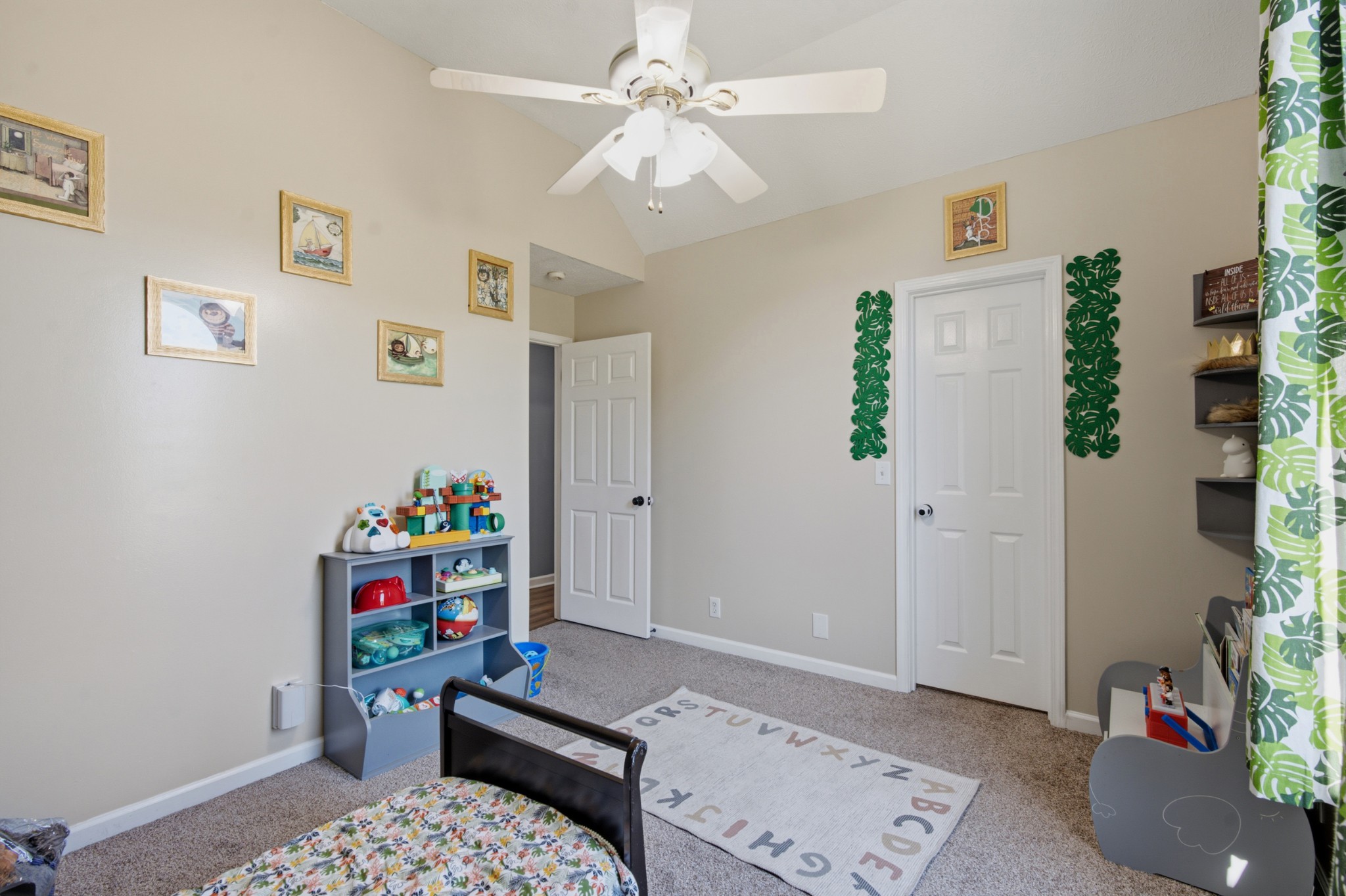 1050 Moncrief Cir Property Photo 32