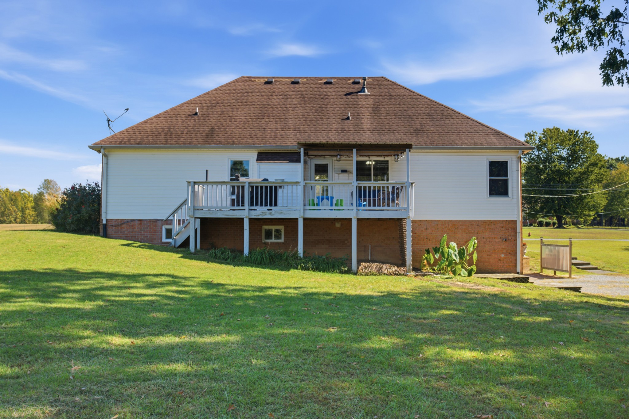 1050 Moncrief Cir Property Photo 38