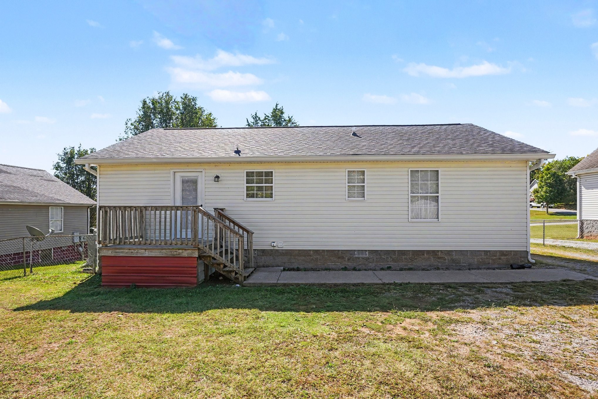 147 Greystone Dr Property Photo 14