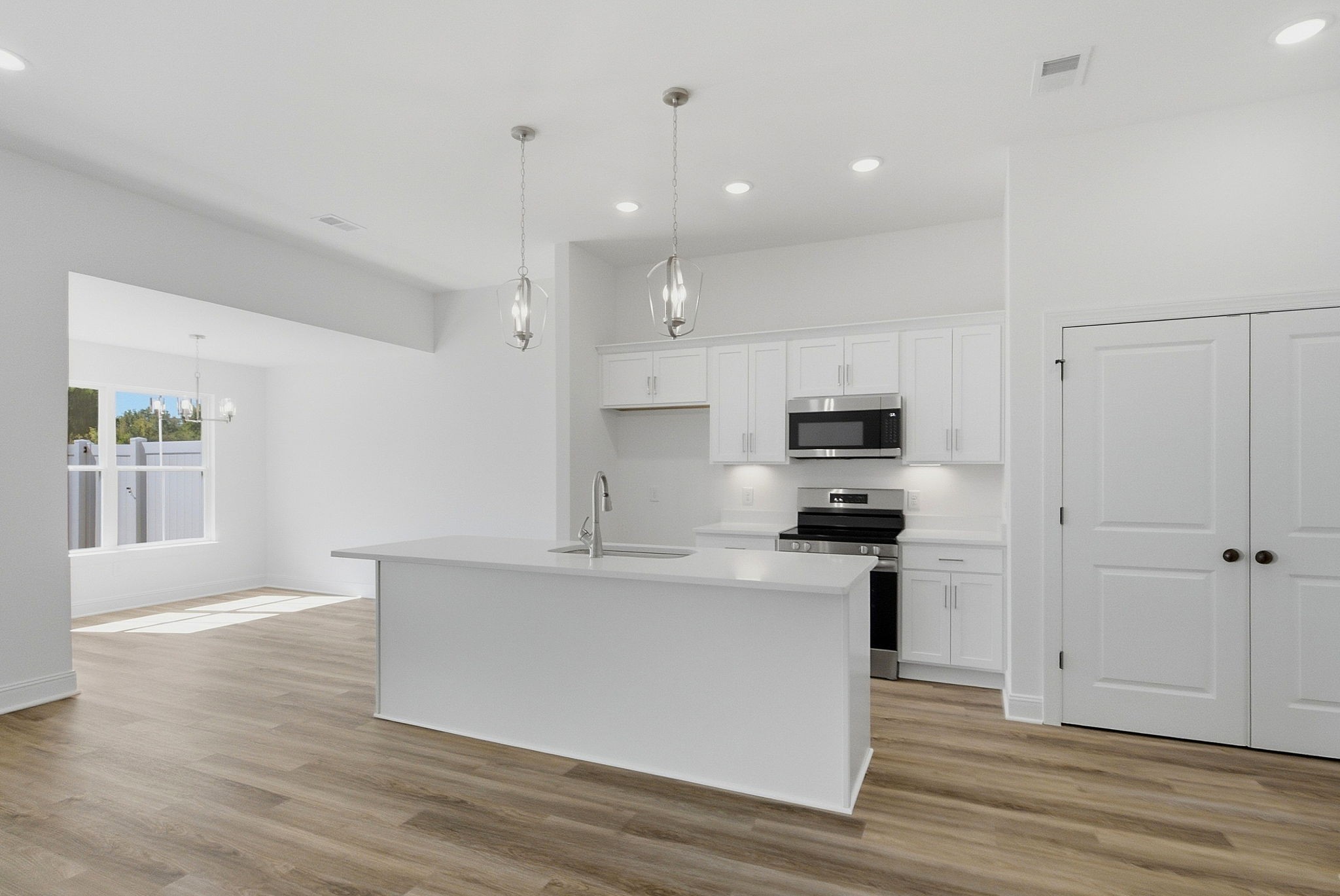 2042 Northwind Ct Property Photo 17