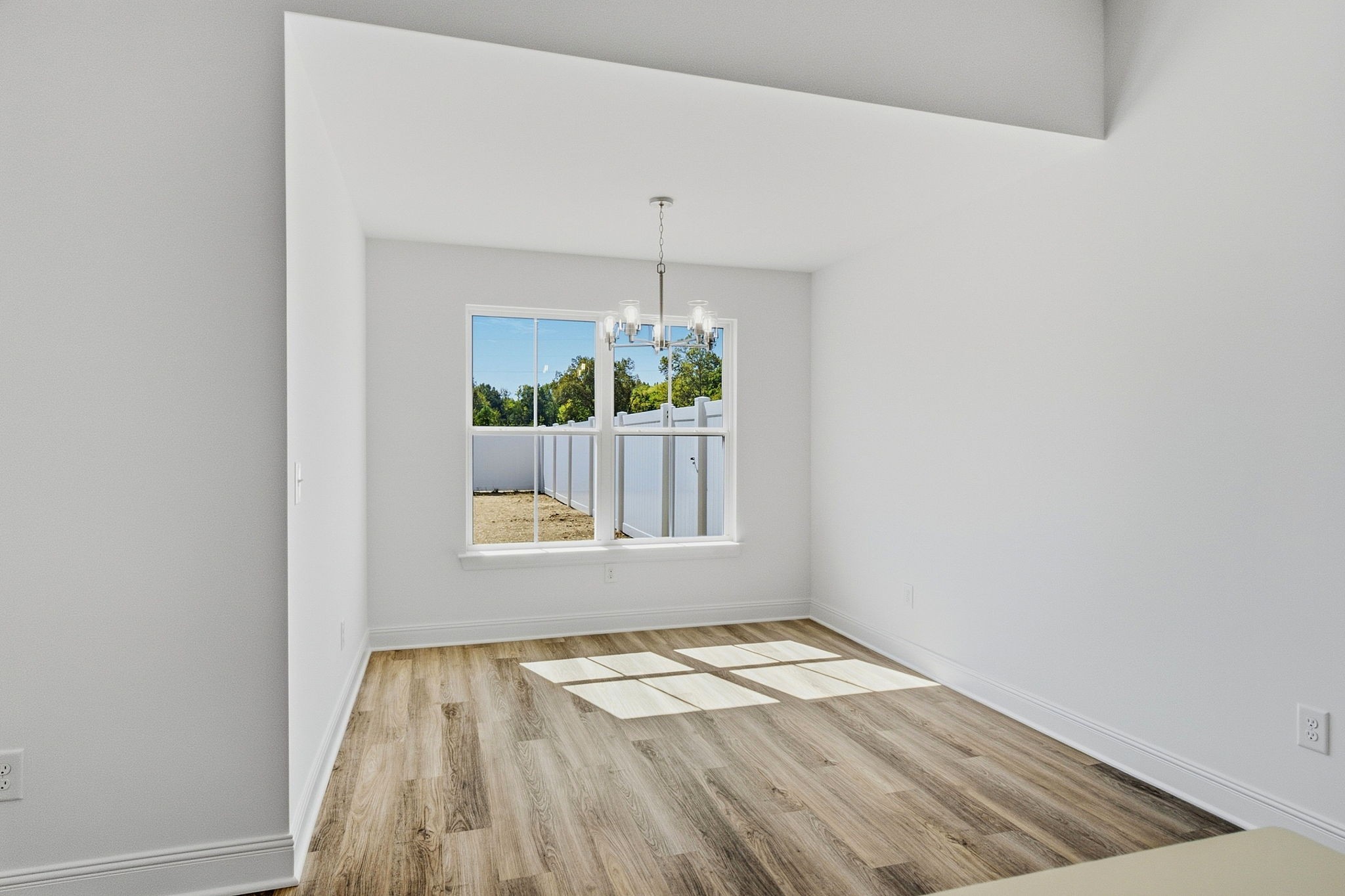 2042 Northwind Ct Property Photo 23