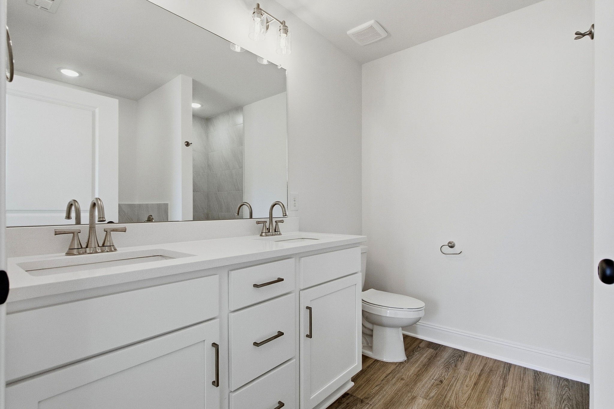 2042 Northwind Ct Property Photo 27