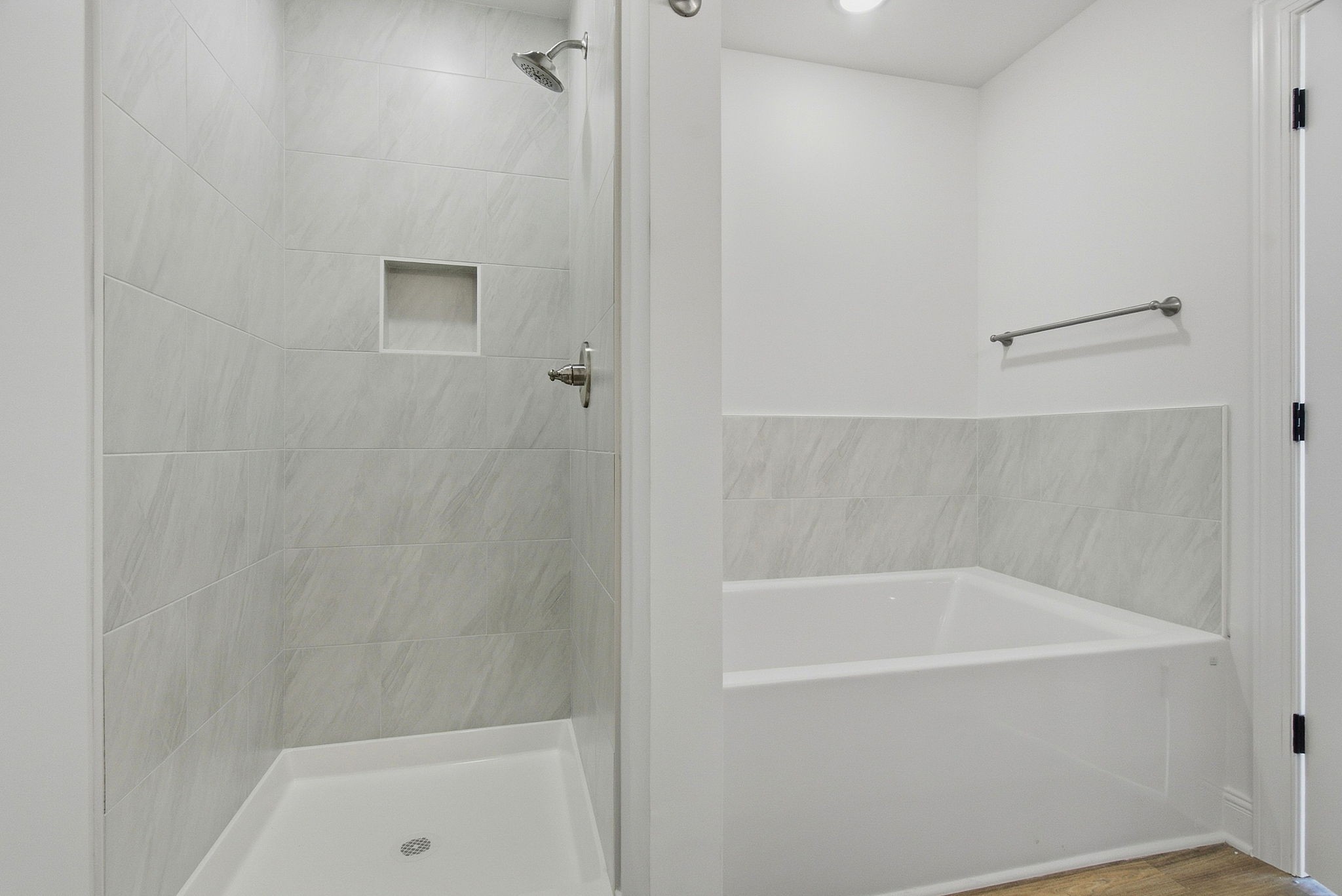 2042 Northwind Ct Property Photo 28