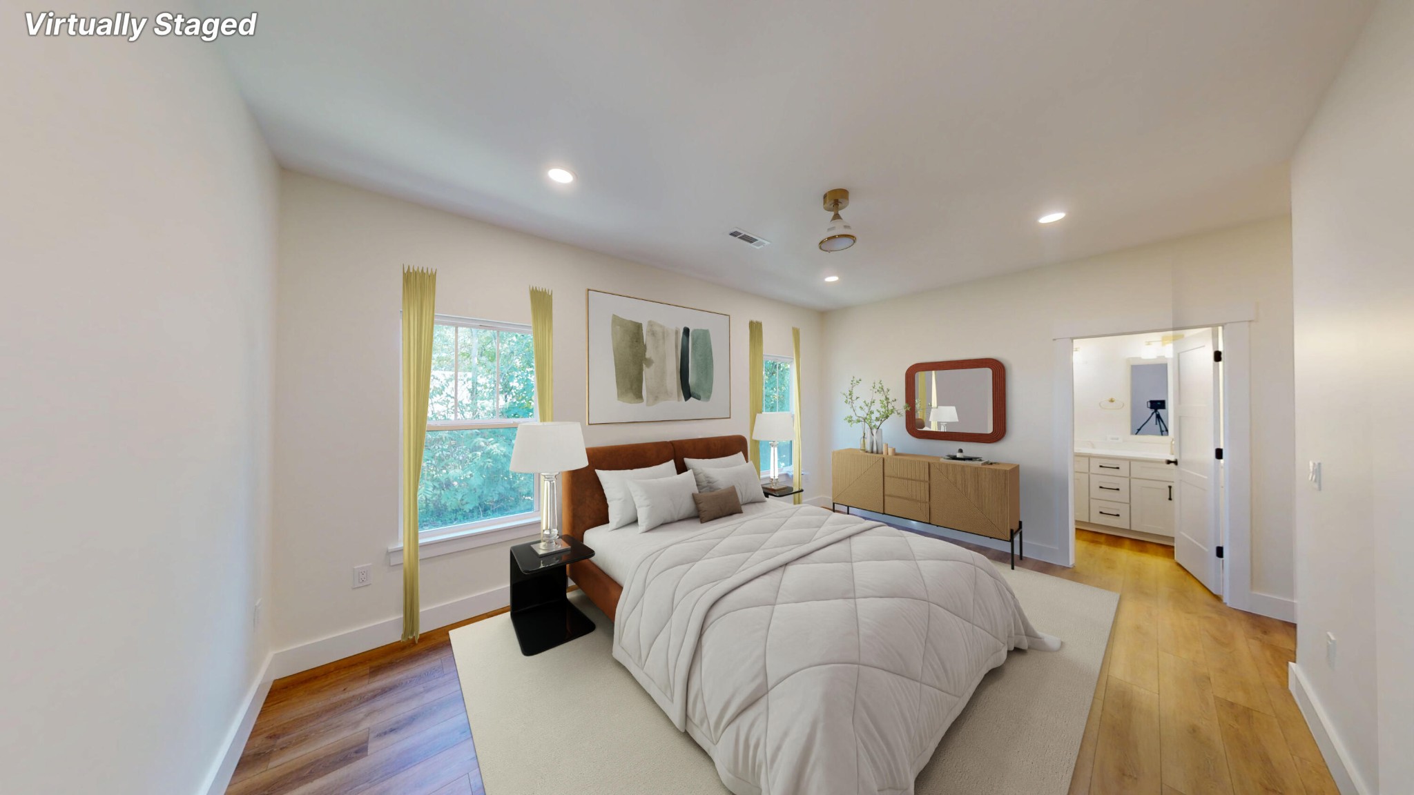 166 College Street Property Photo 13