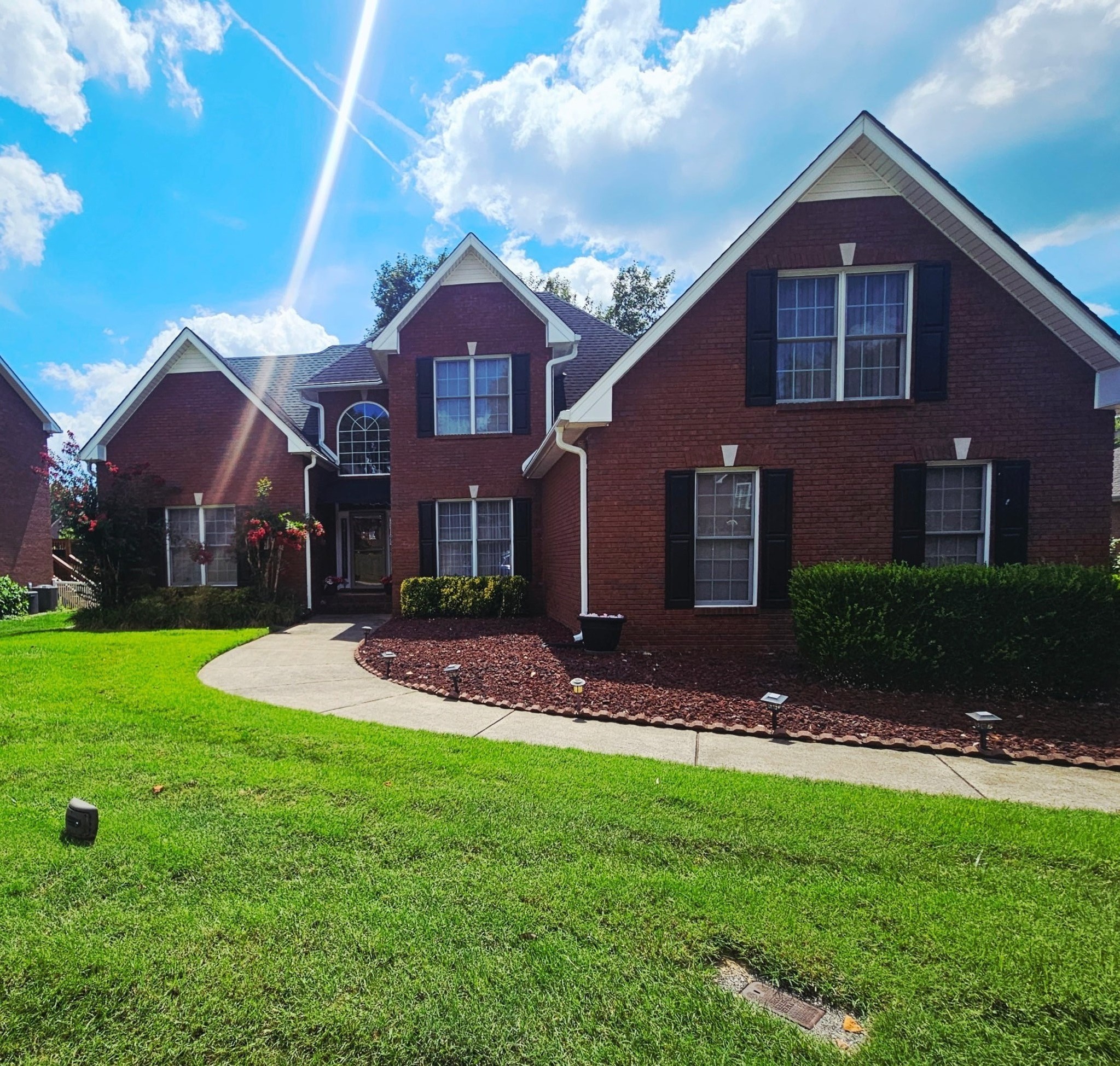 3368 Shetland Way Property Photo 1