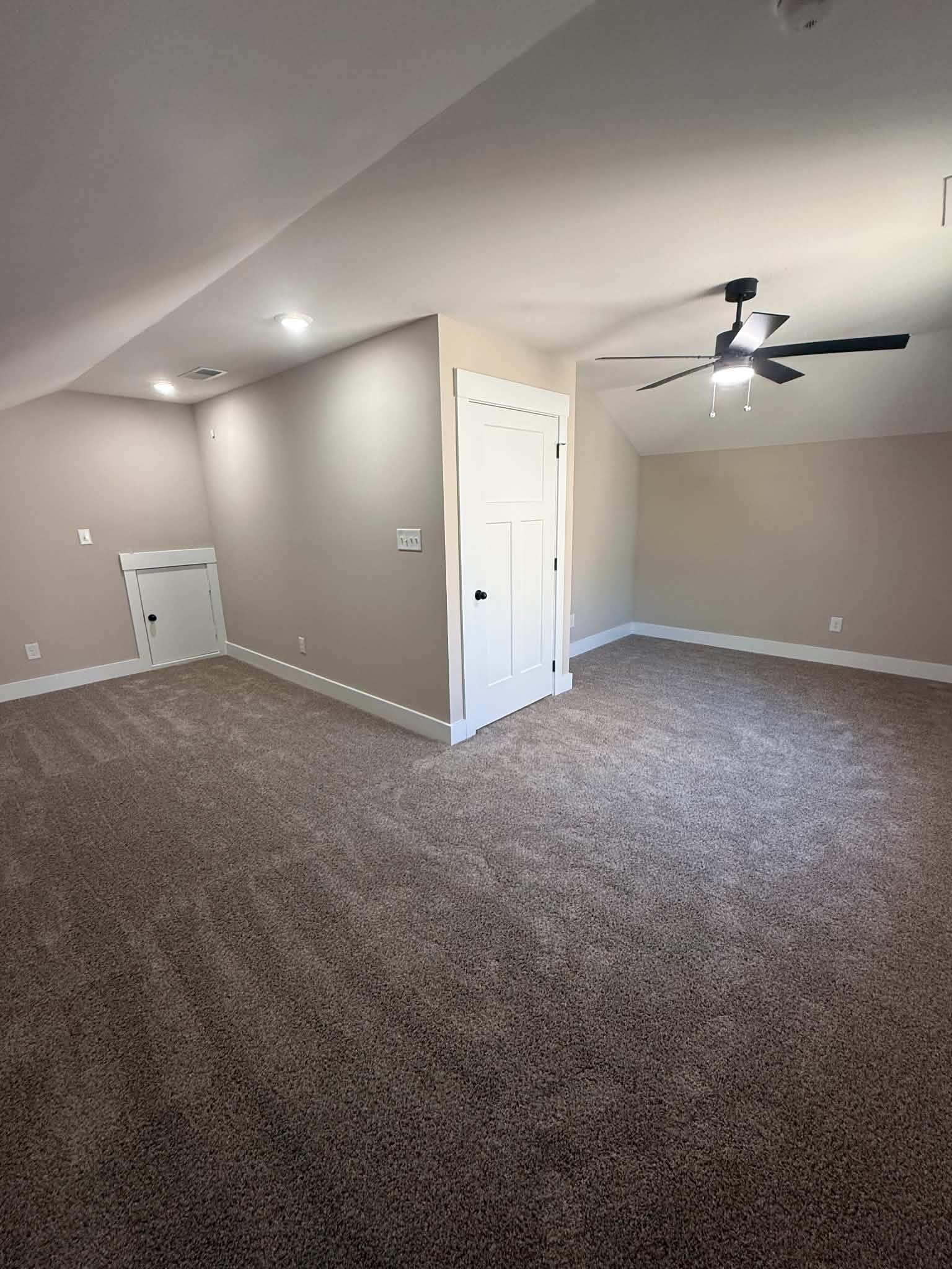 161 Irish Hills Property Photo 6