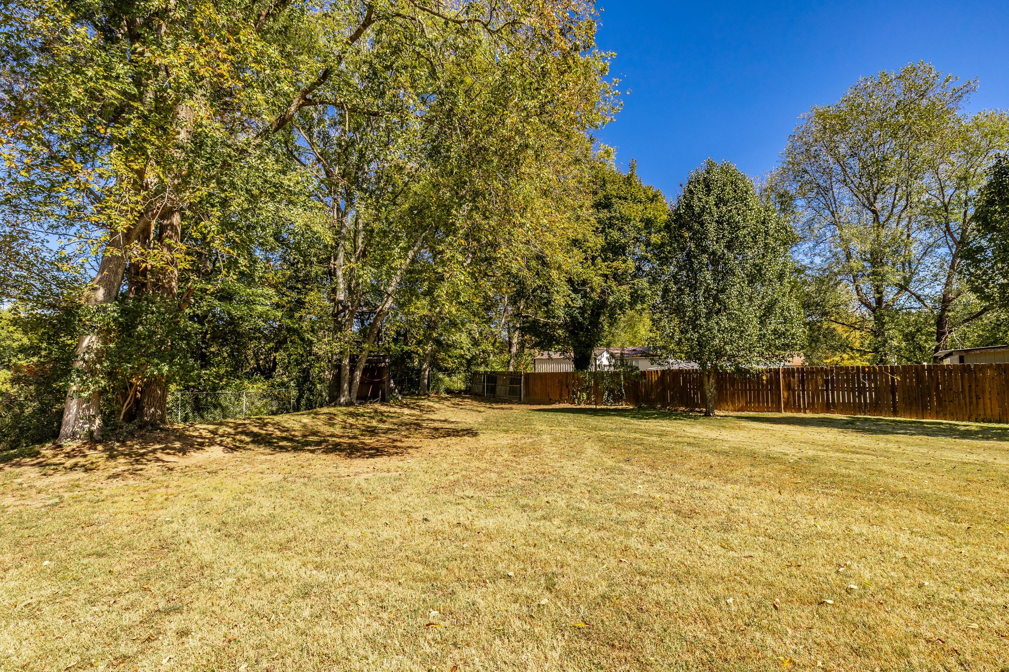 1044 Cragfront Est Loop Property Photo 56