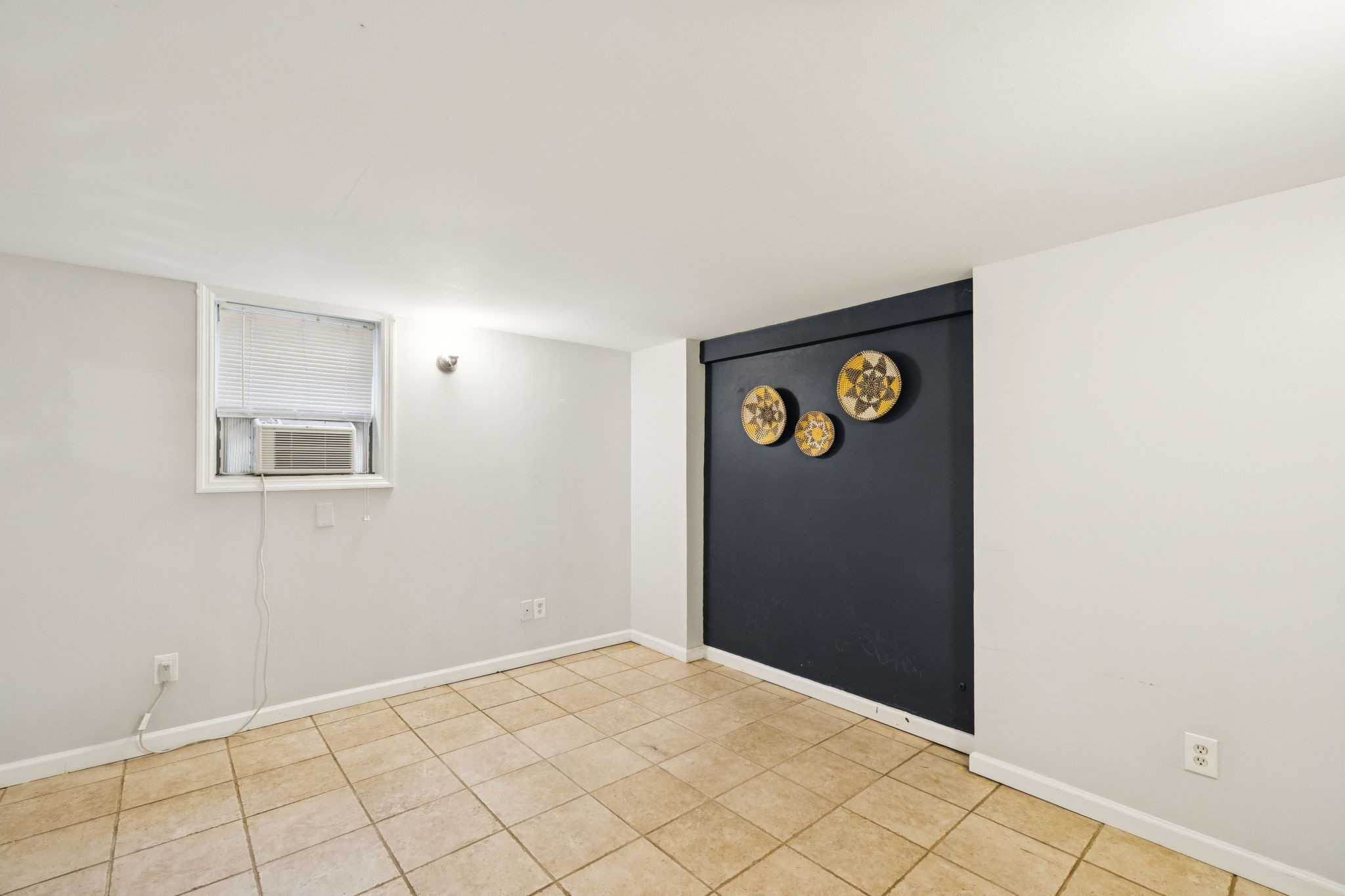 338 Lynn Dr Property Photo 16