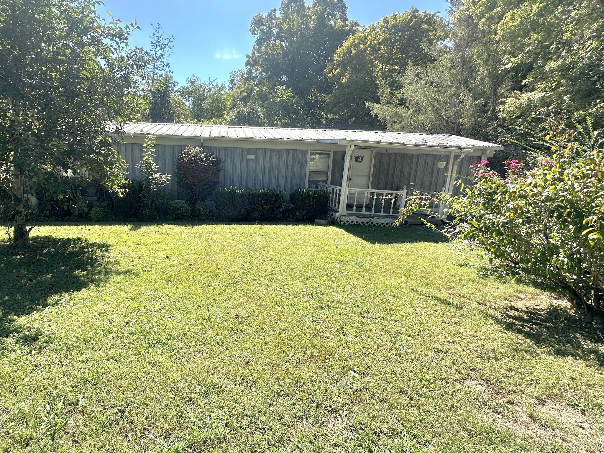 308 Poplar St Property Photo 1