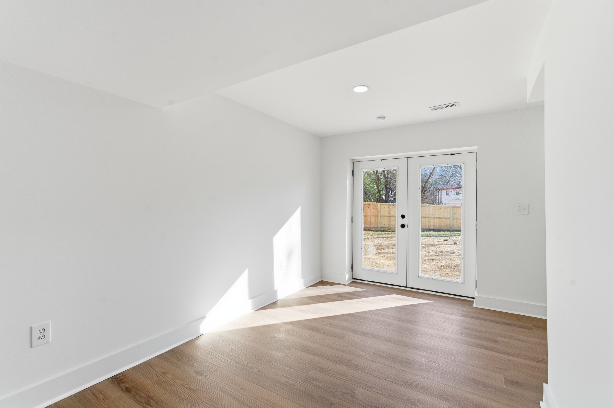 206 New Sawyer Brown Rd Property Photo 32