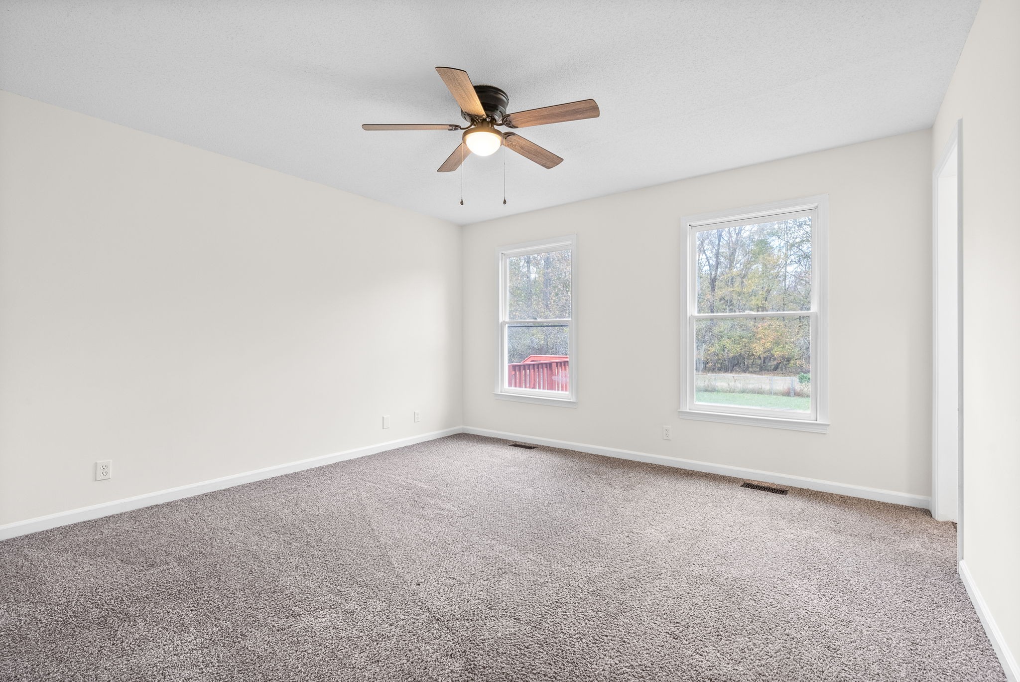 761 Spees Dr Property Photo 12