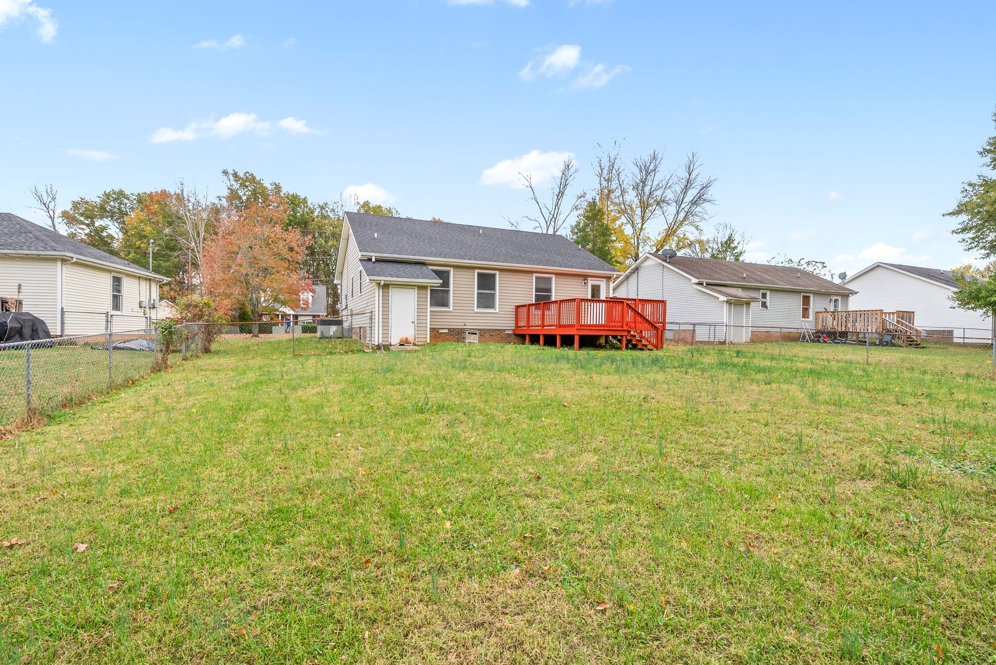 761 Spees Dr Property Photo 22