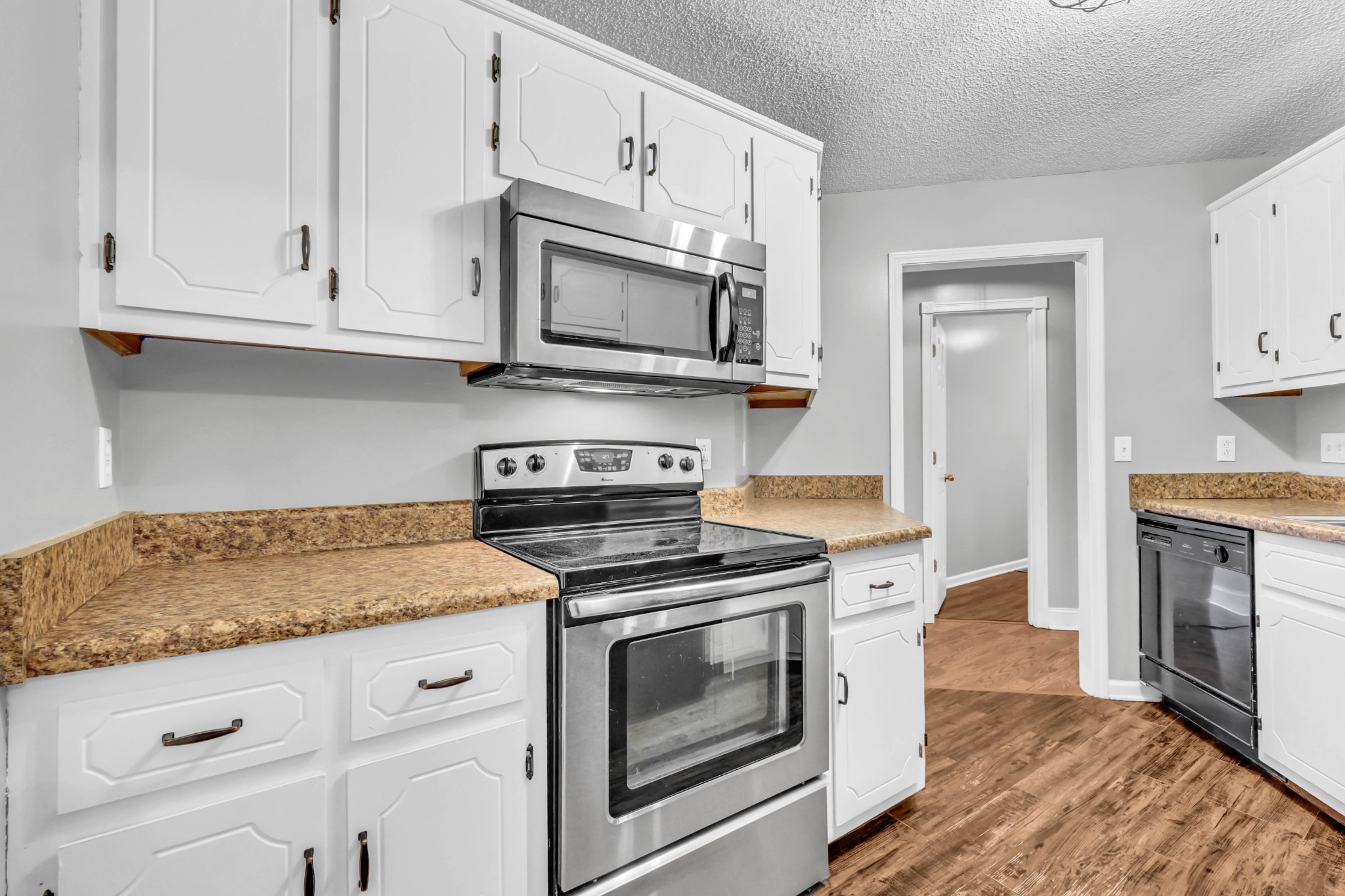 3722 Misty Way Property Photo 8