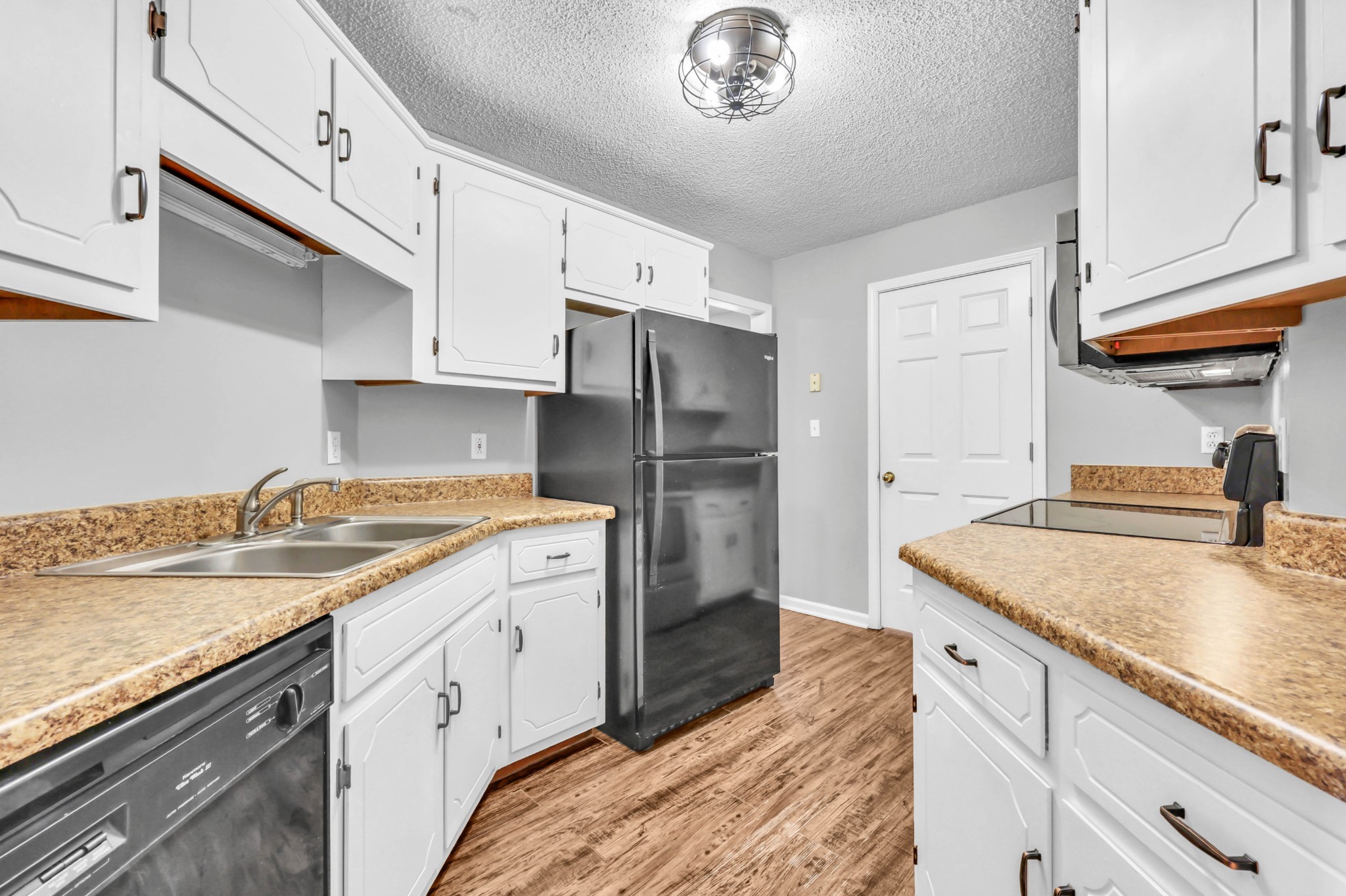 3722 Misty Way Property Photo 9