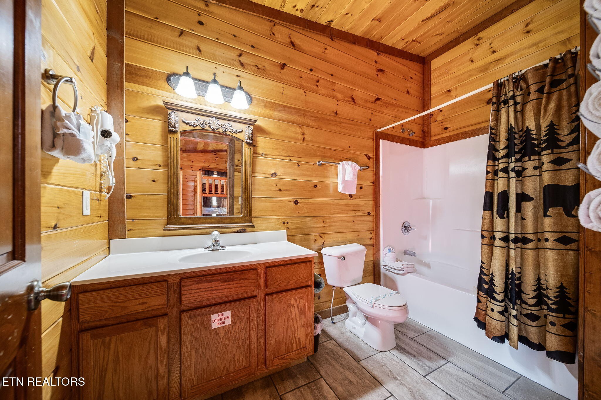 225 Amet Way Property Photo 16