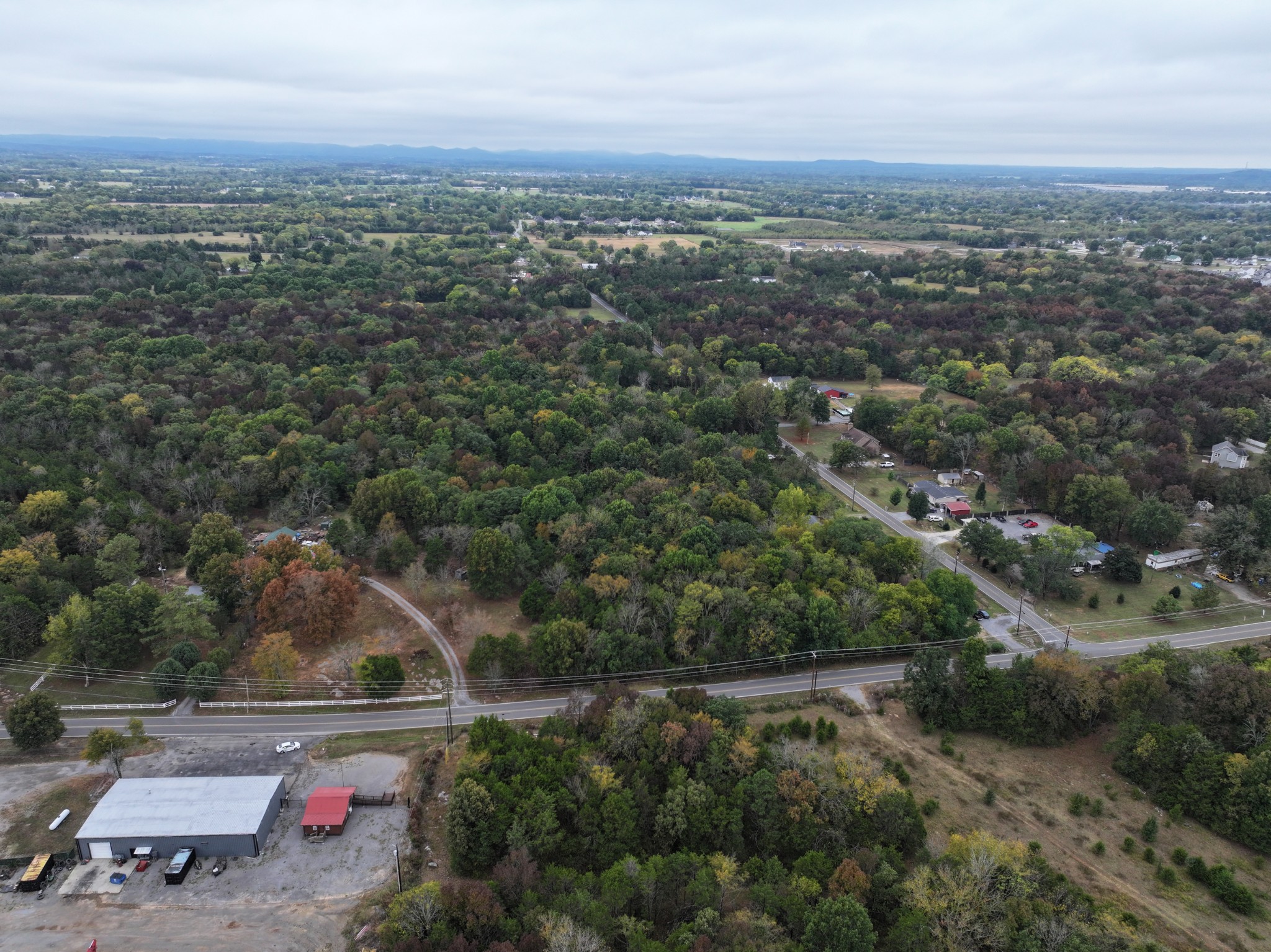 4130 Veals Rd Property Photo 8