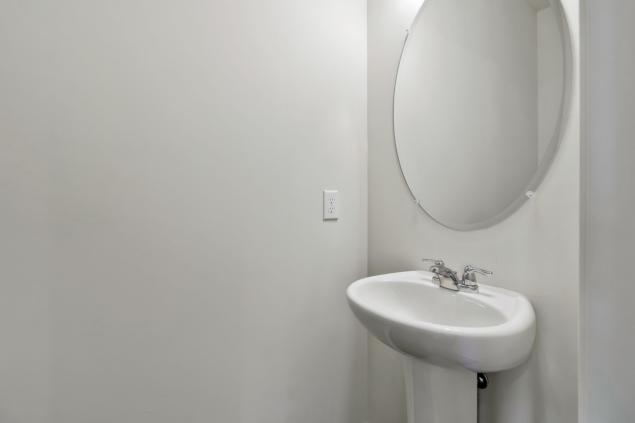 1219 Hope Village Way Property Photo 8