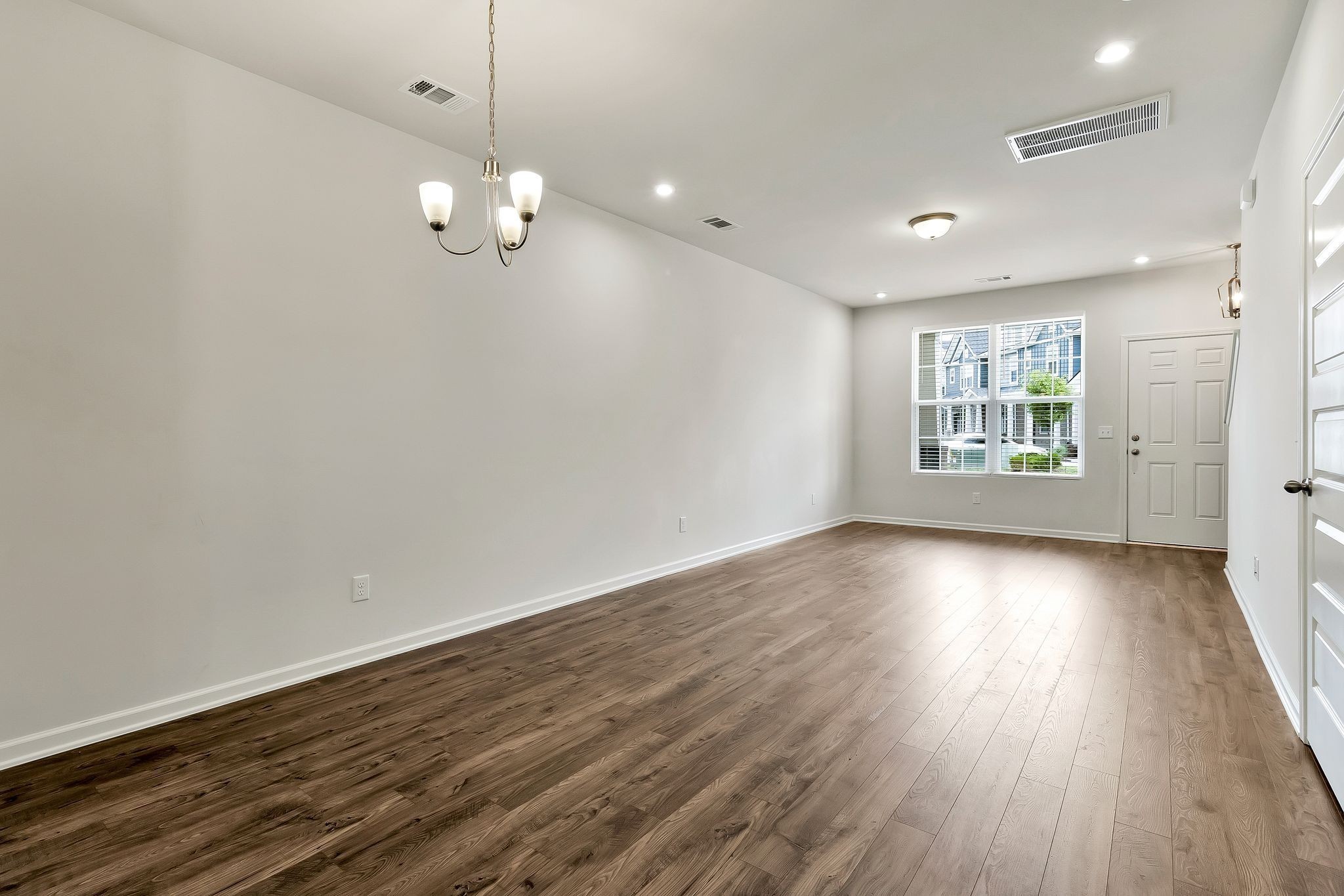 1219 Hope Village Way Property Photo 9