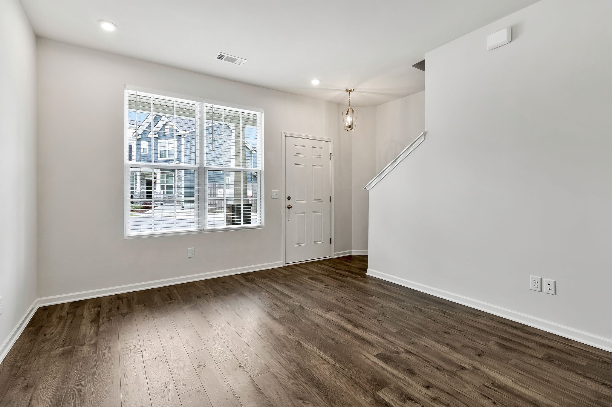1219 Hope Village Way Property Photo 10