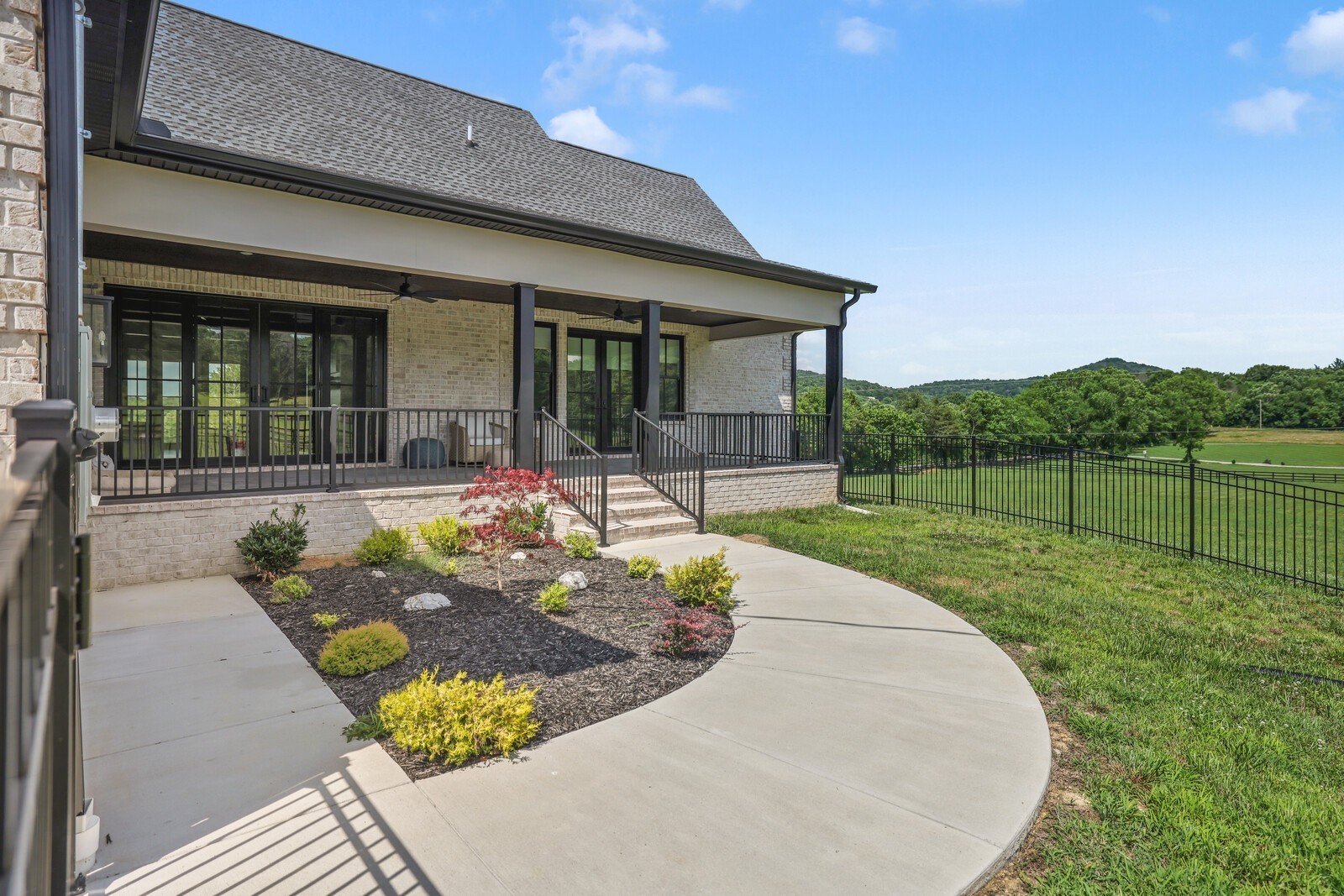 3755 Holmes Gap Rd Property Photo 40