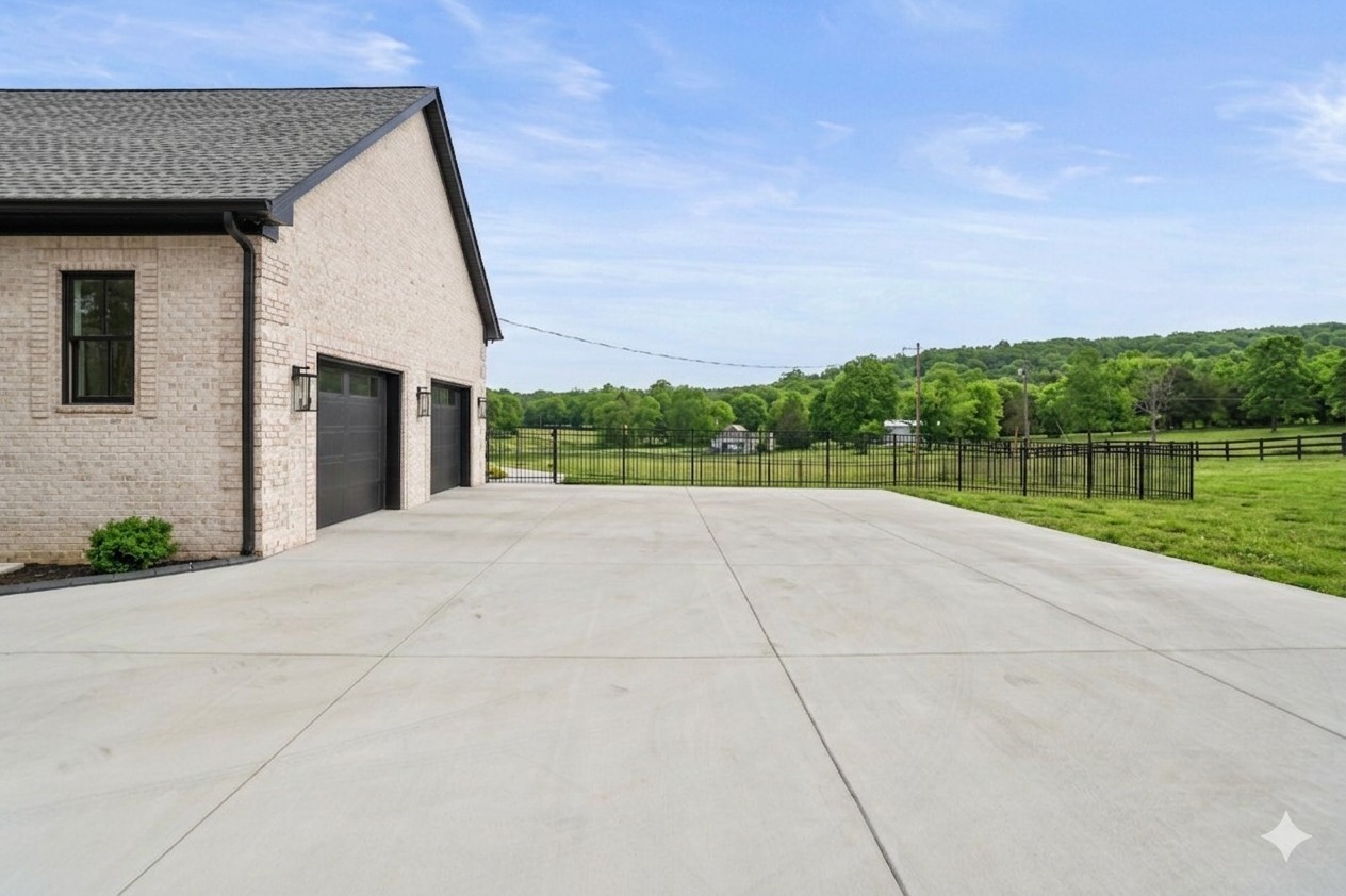 3755 Holmes Gap Rd Property Photo 44
