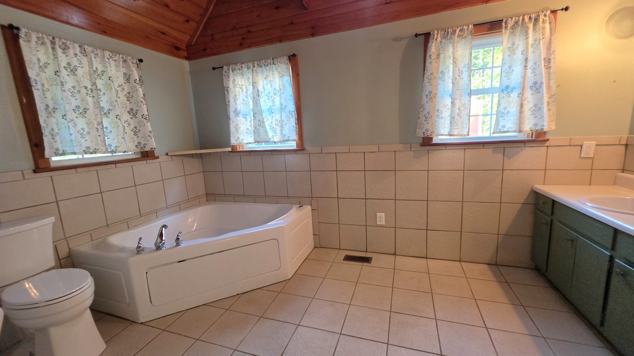 9642 Highway 79n Property Photo 15