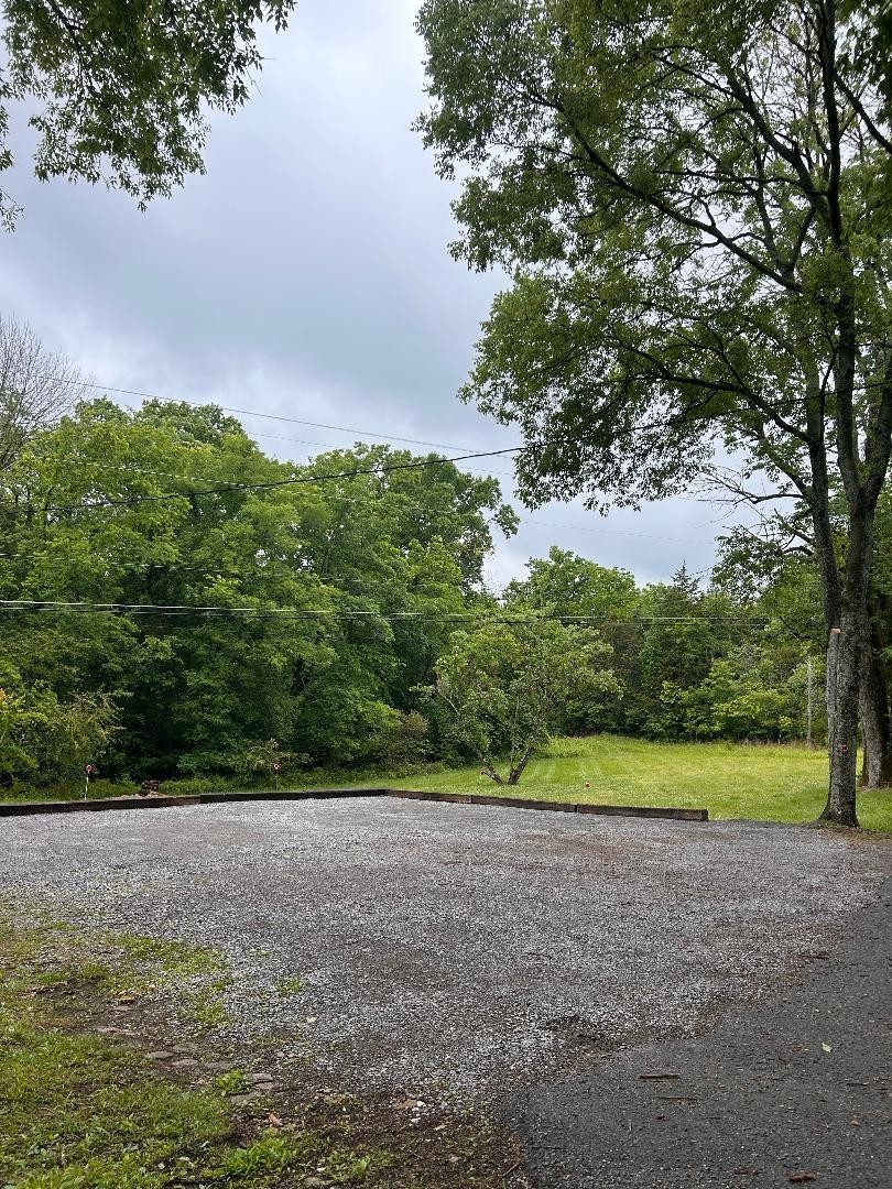 10030 Coles Ferry Pike Property Photo 32