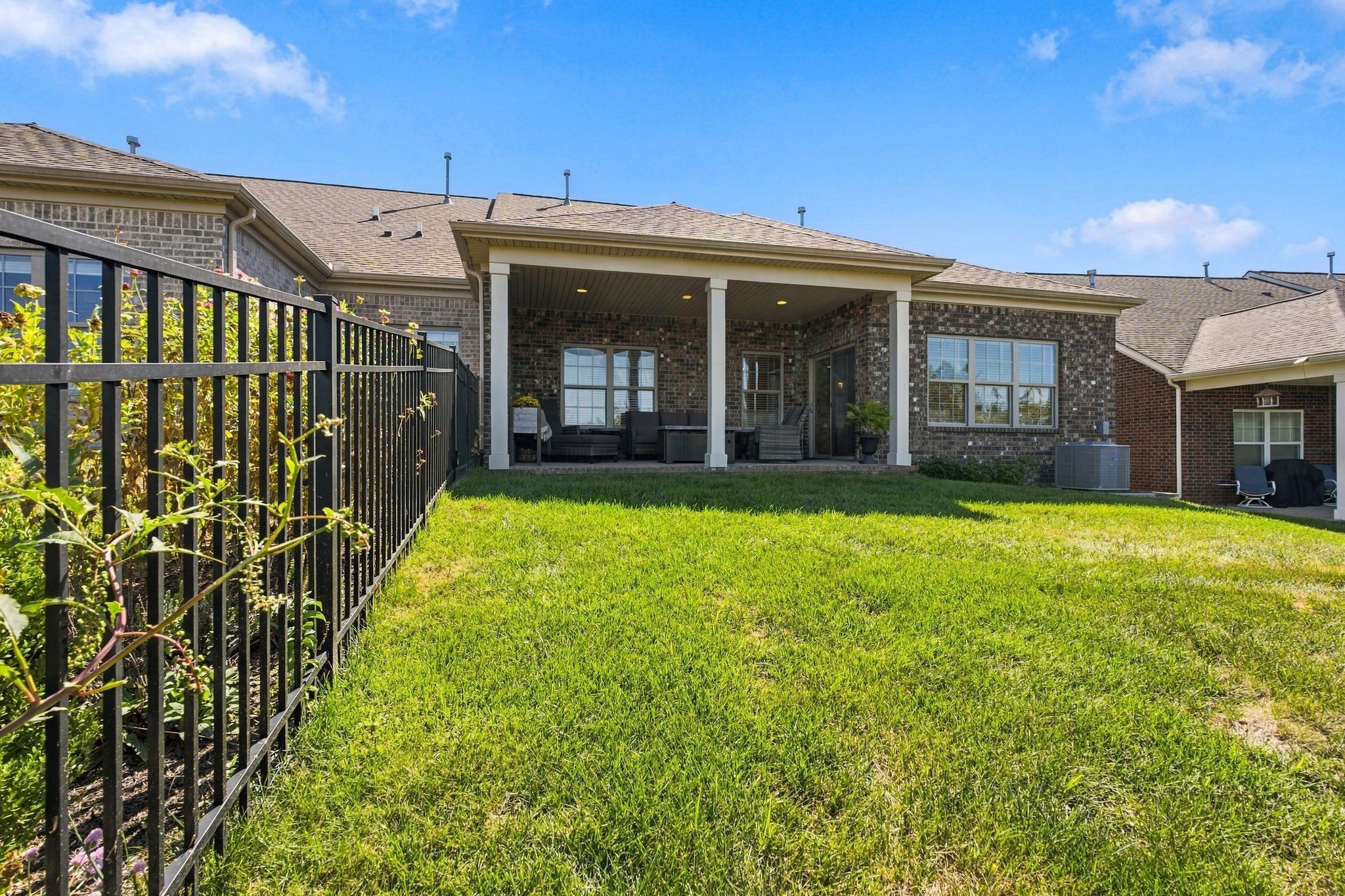912 Cherry Grove Dr Property Photo 32