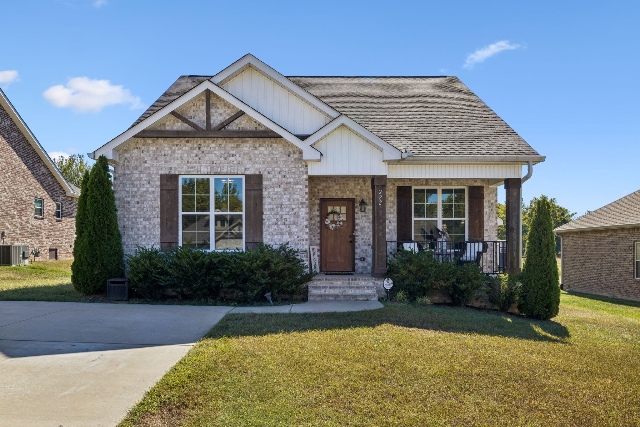 222 Julia Ann Ct Property Photo 1