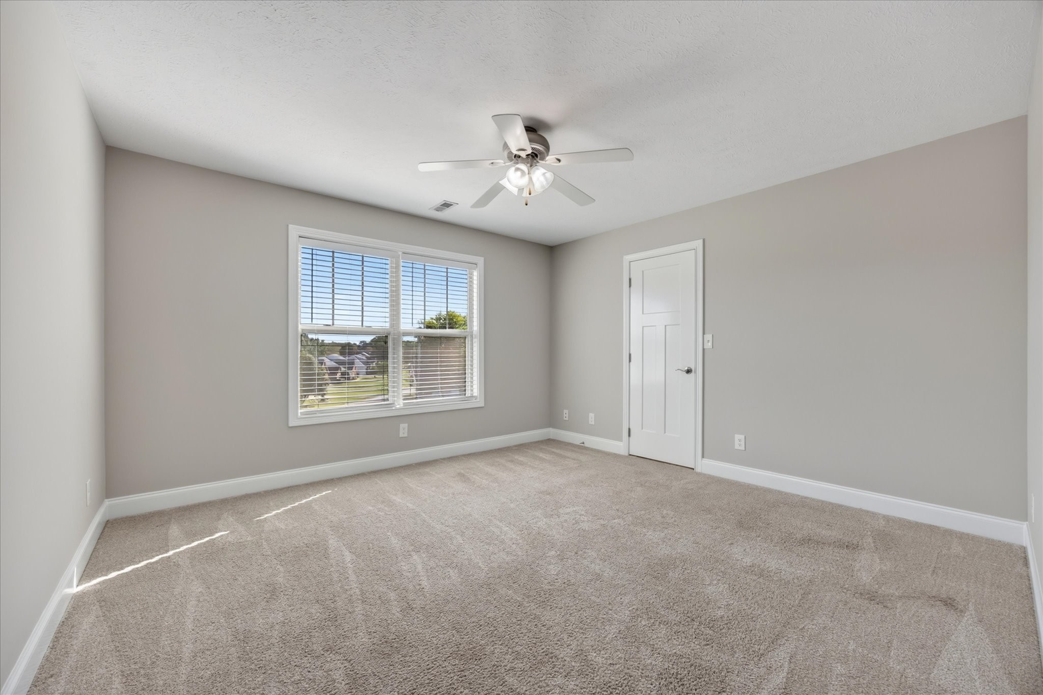 1000 Promenade Dr Property Photo 42