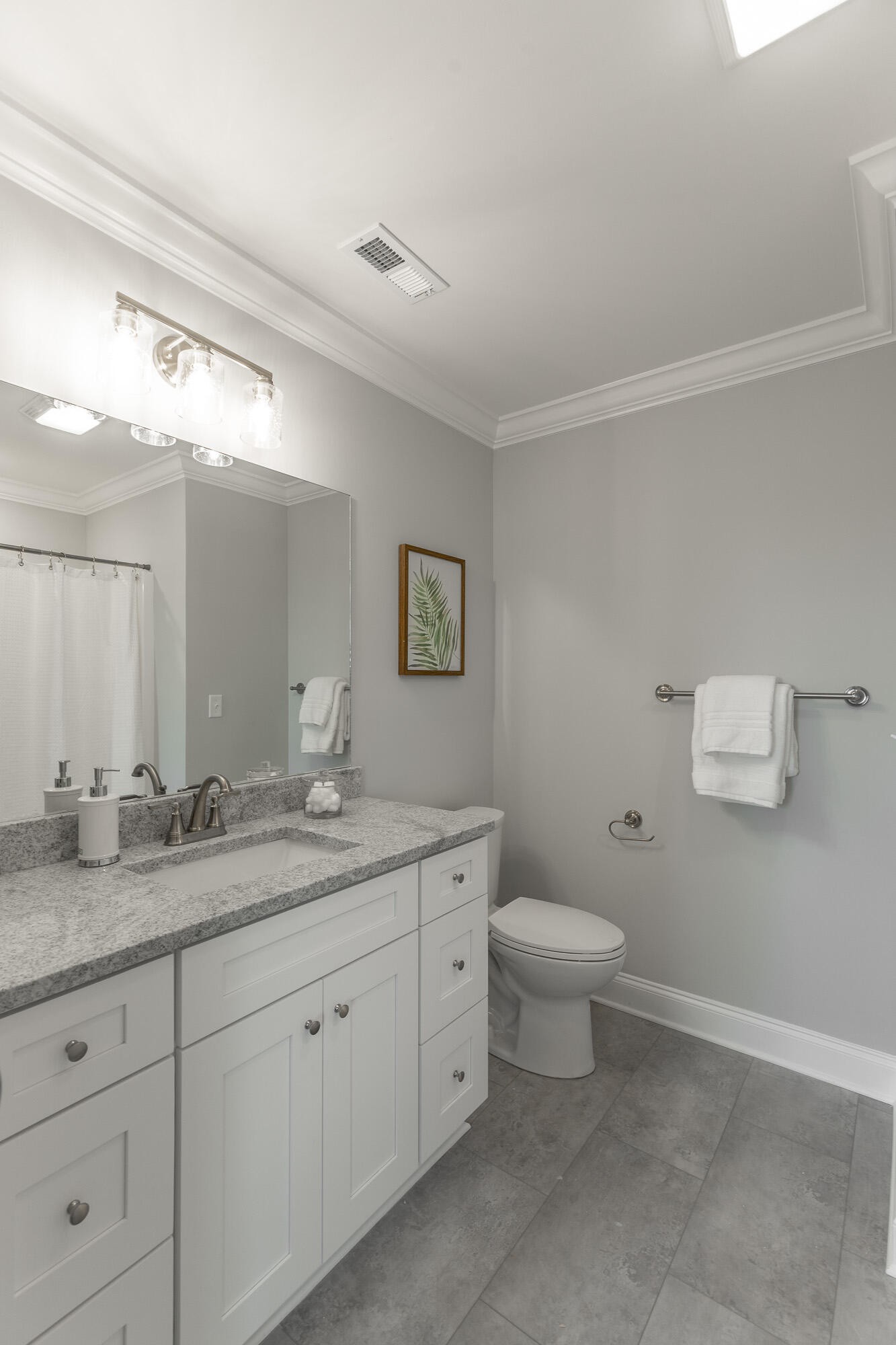 1919 Clearview Drive Property Photo 4