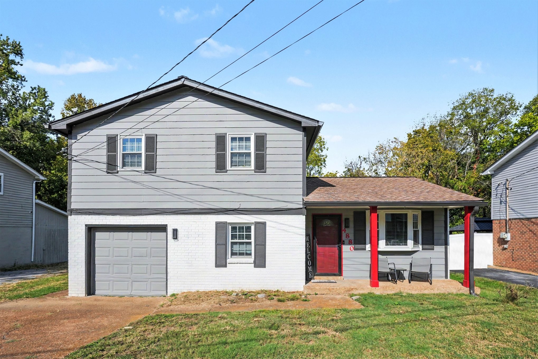 4880 Barclay Square Dr Property Photo 1