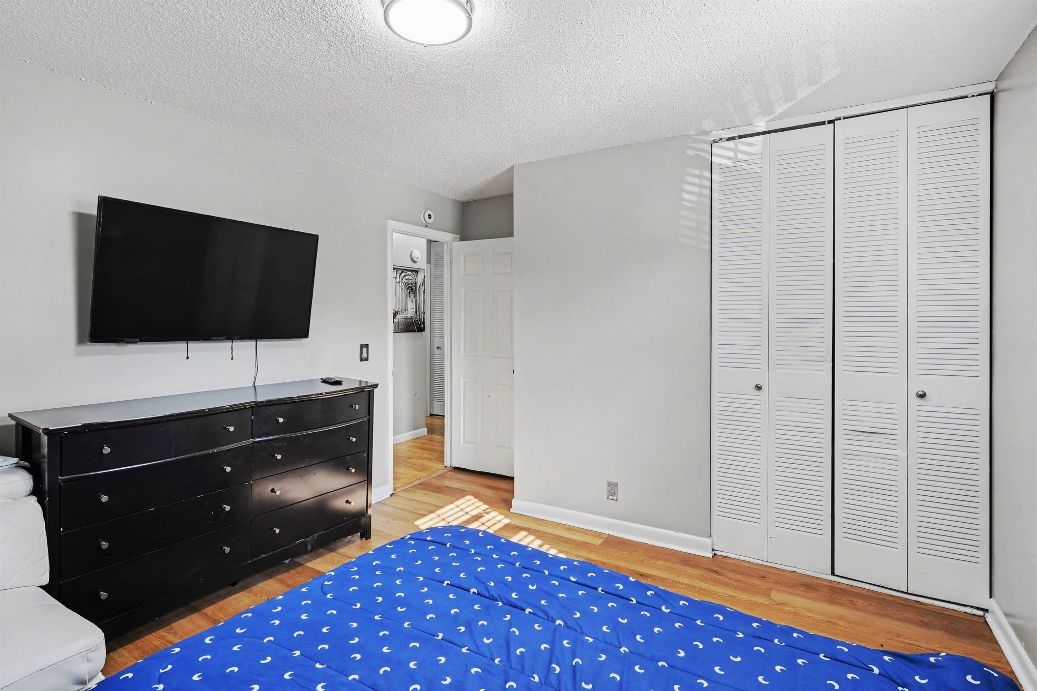 4880 Barclay Square Dr Property Photo 12
