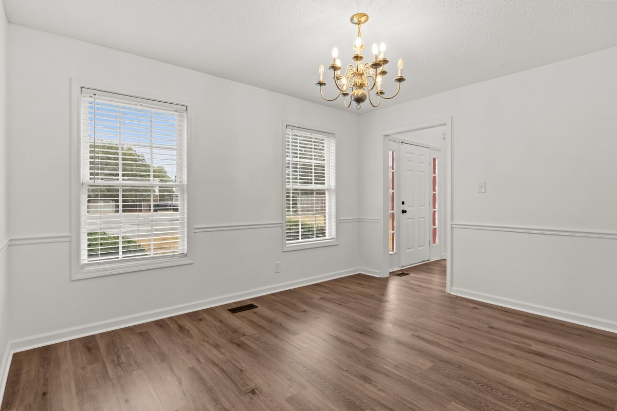 1244 Gatsby Ct Property Photo 7