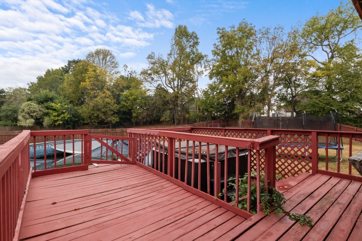 1244 Gatsby Ct Property Photo 41