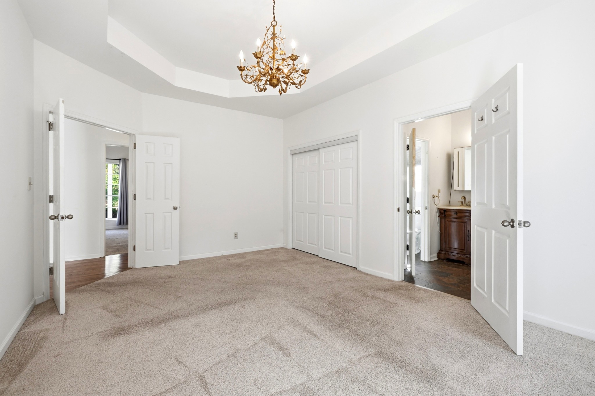 1599 Birchwood Cir Property Photo 16