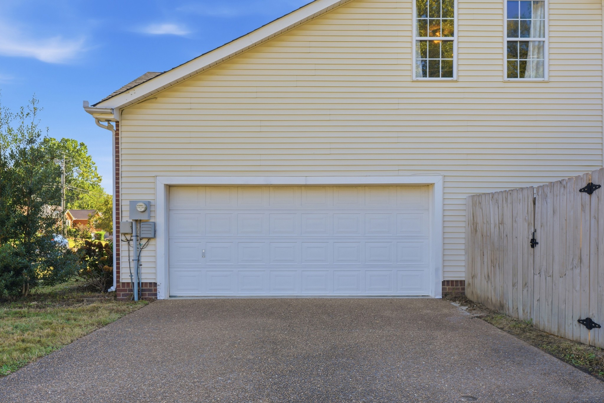 1599 Birchwood Cir Property Photo 32