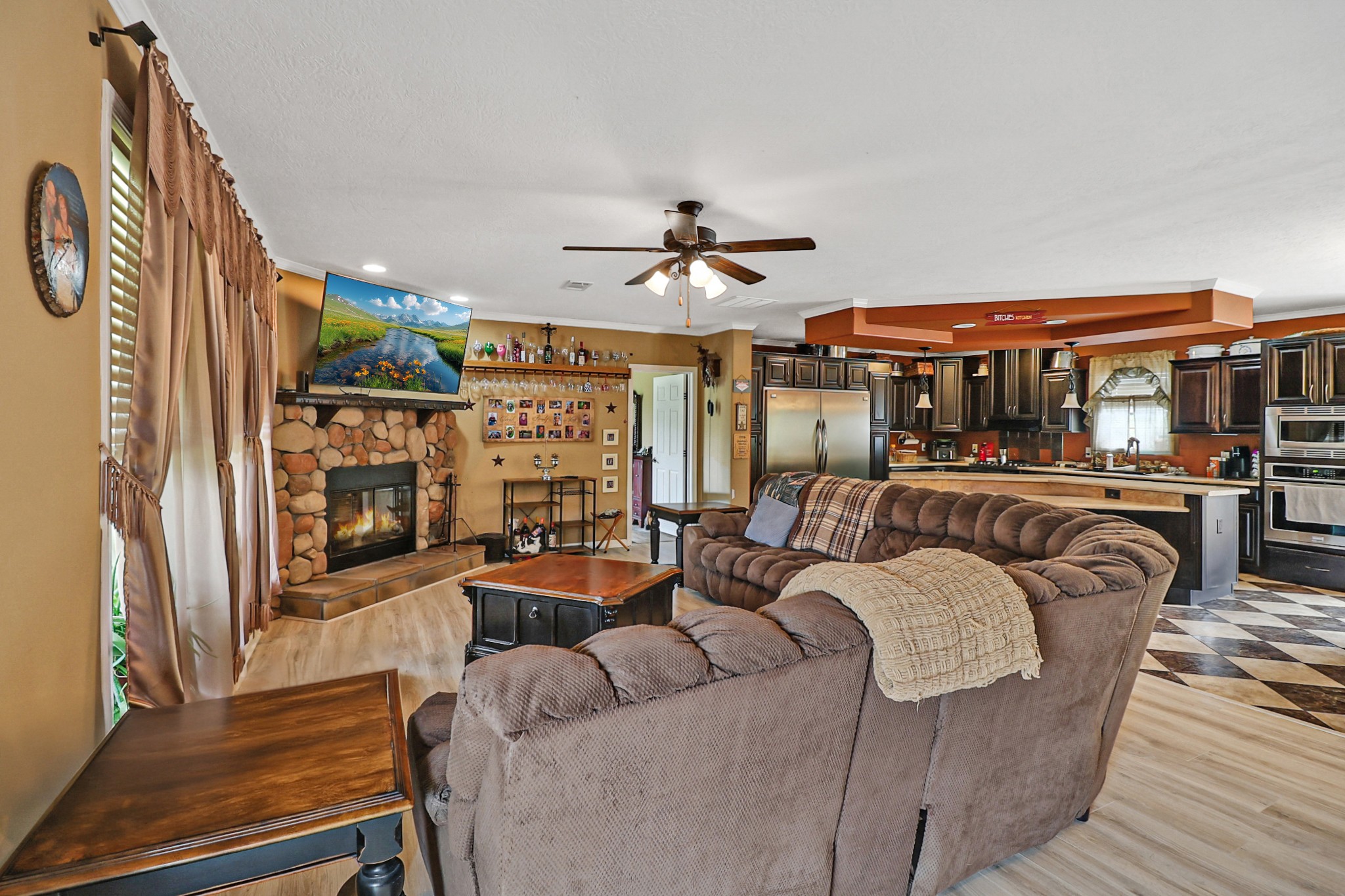 4455 Jonesville Rd Property Photo 6