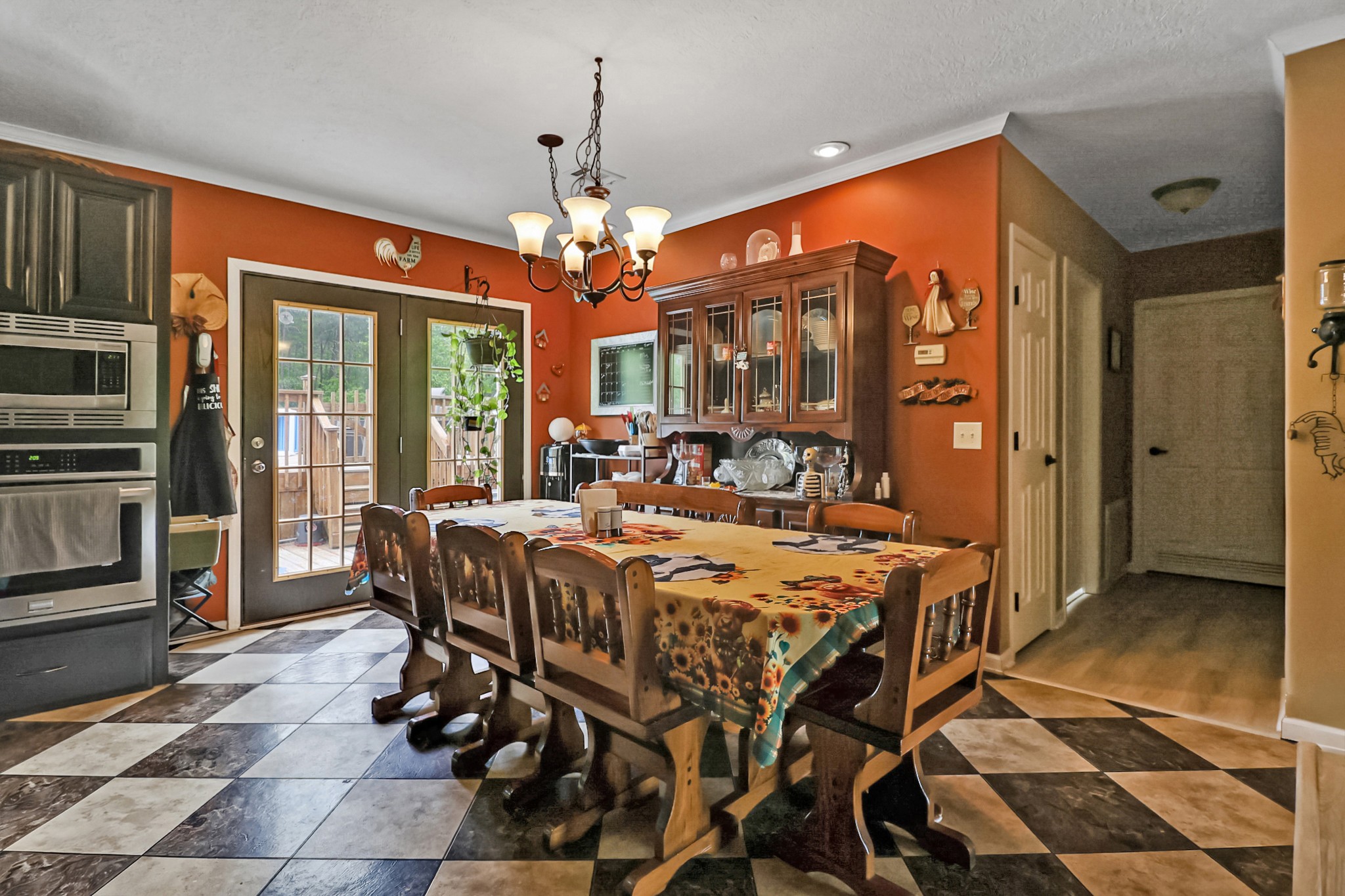 4455 Jonesville Rd Property Photo 12